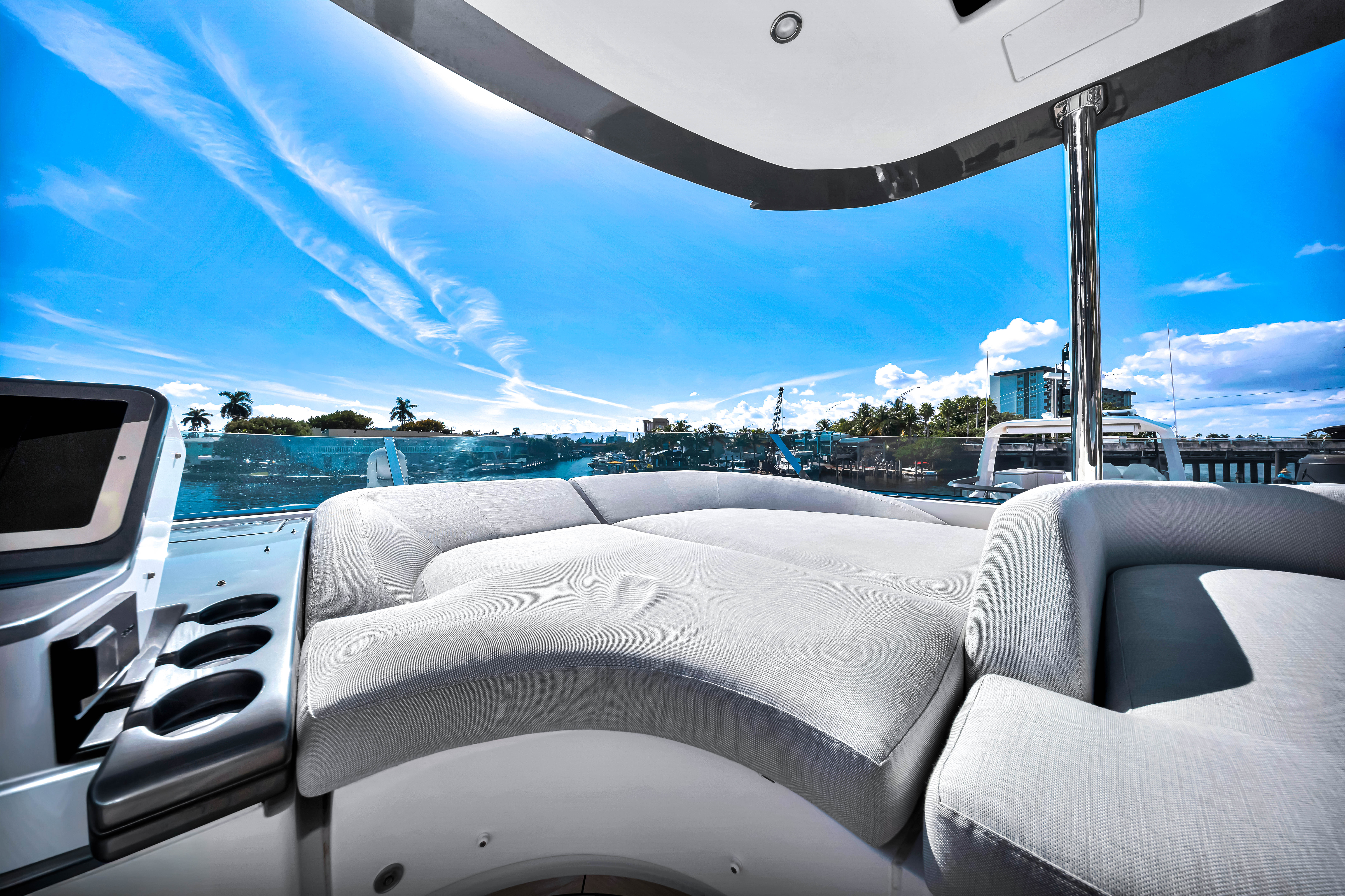 80ft Azimut 78 fly (2024) yacht rental Miami - spacious deck area ideal for sunset cruises and bachelorette parties