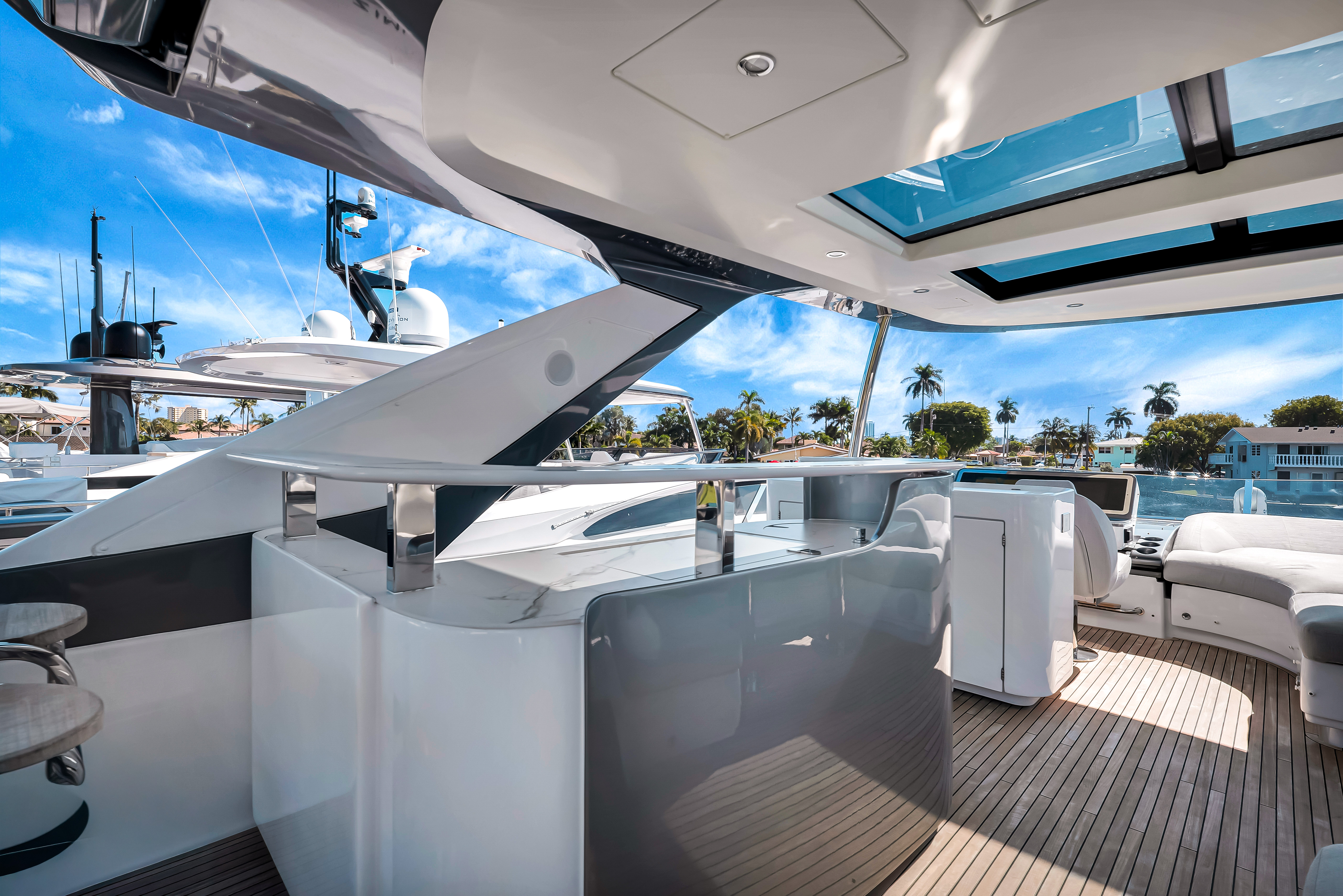 80ft Azimut 78 fly (2024) yacht rental Miami - water toys and recreational equipment