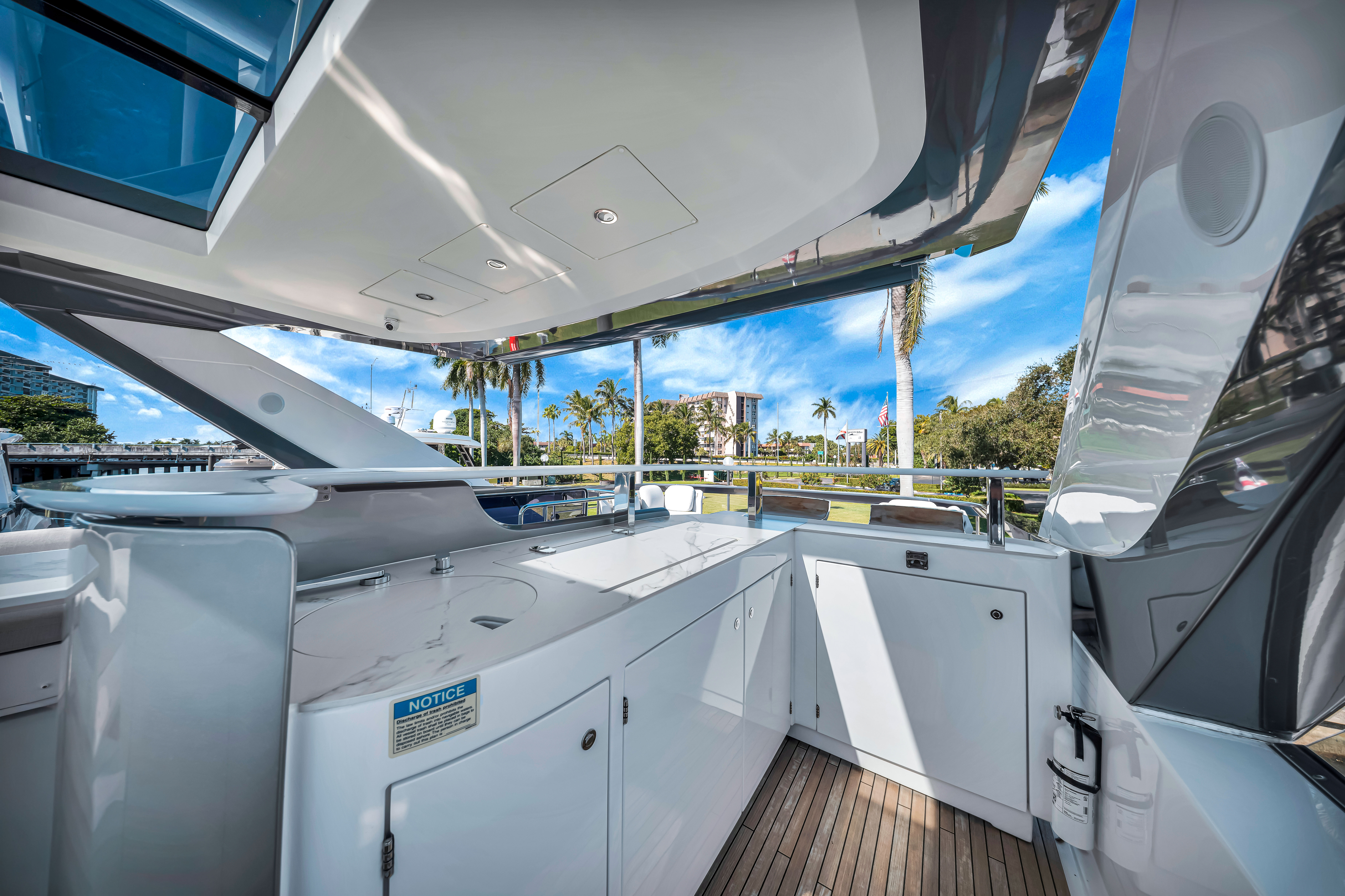 80ft Azimut 78 fly (2024) yacht rental Miami - navigation bridge and helm station