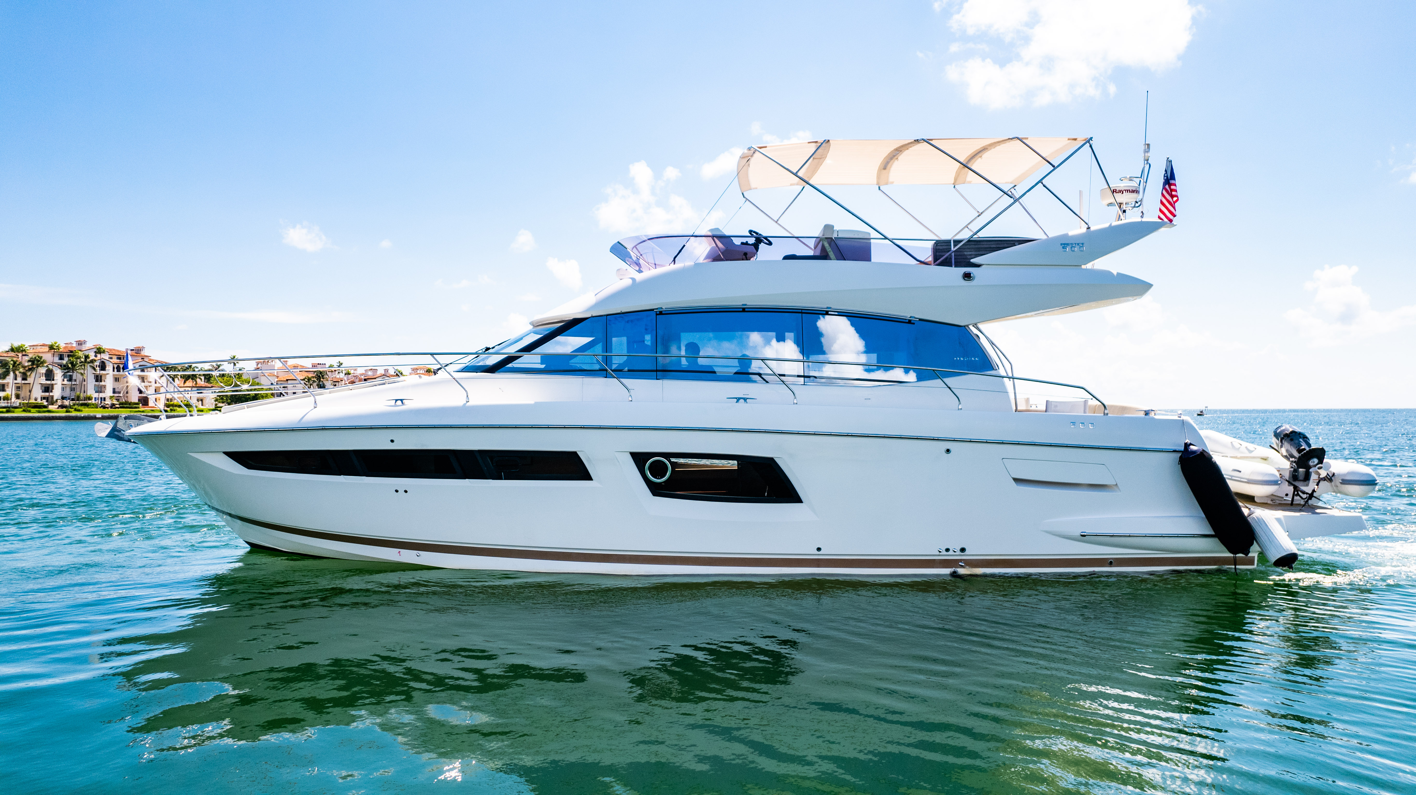 52ft Prestige (2017) - Bimini yacht rental Miami - stern swim platform with water access for snorkeling