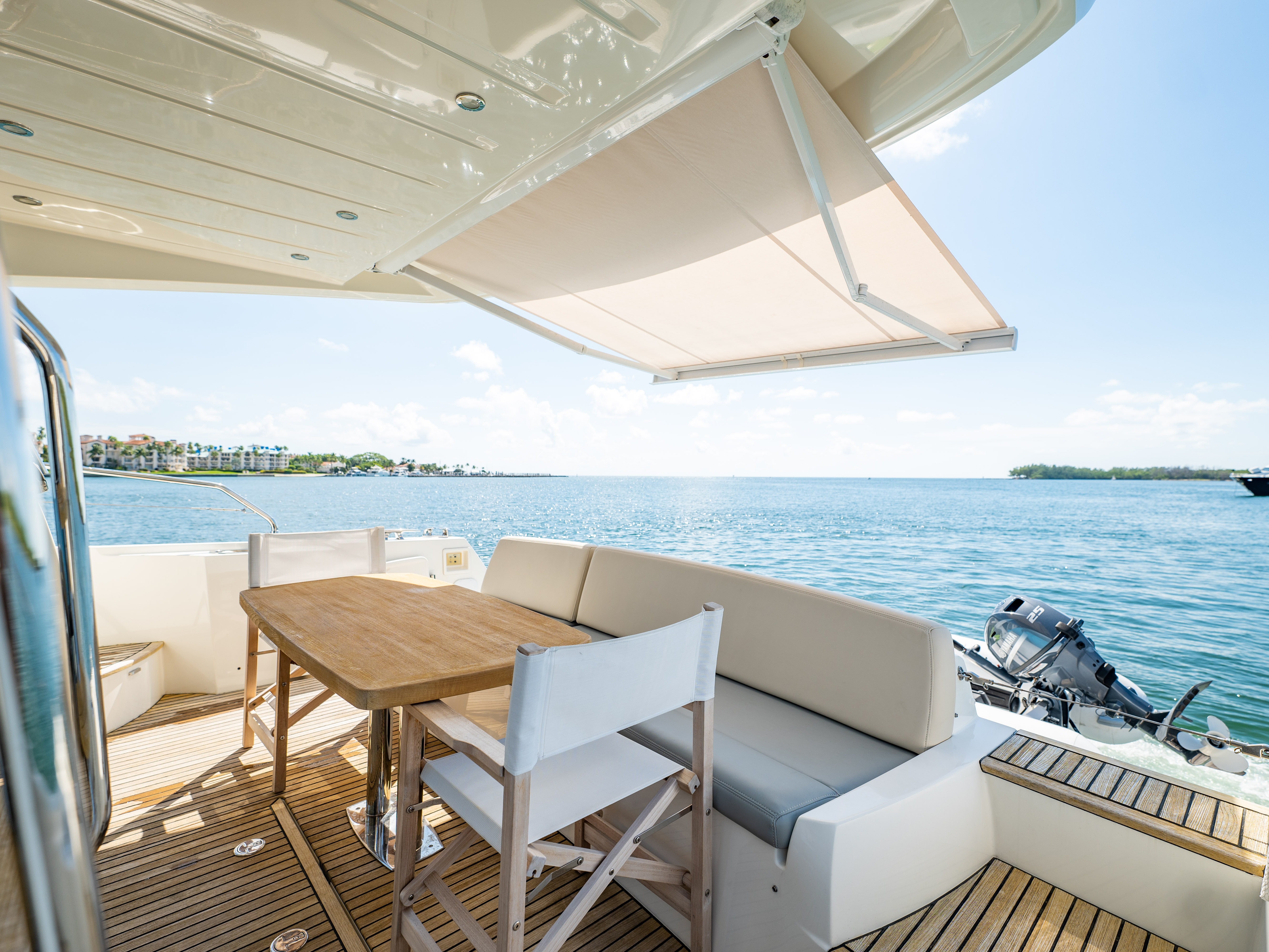 52ft Prestige (2017) - Bimini yacht rental Miami - navigation bridge and helm station