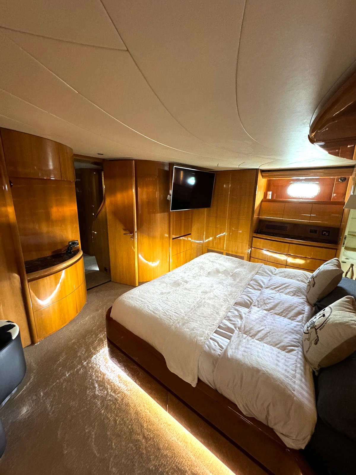 115ft Maiora yacht rental Miami - navigation bridge and helm station
