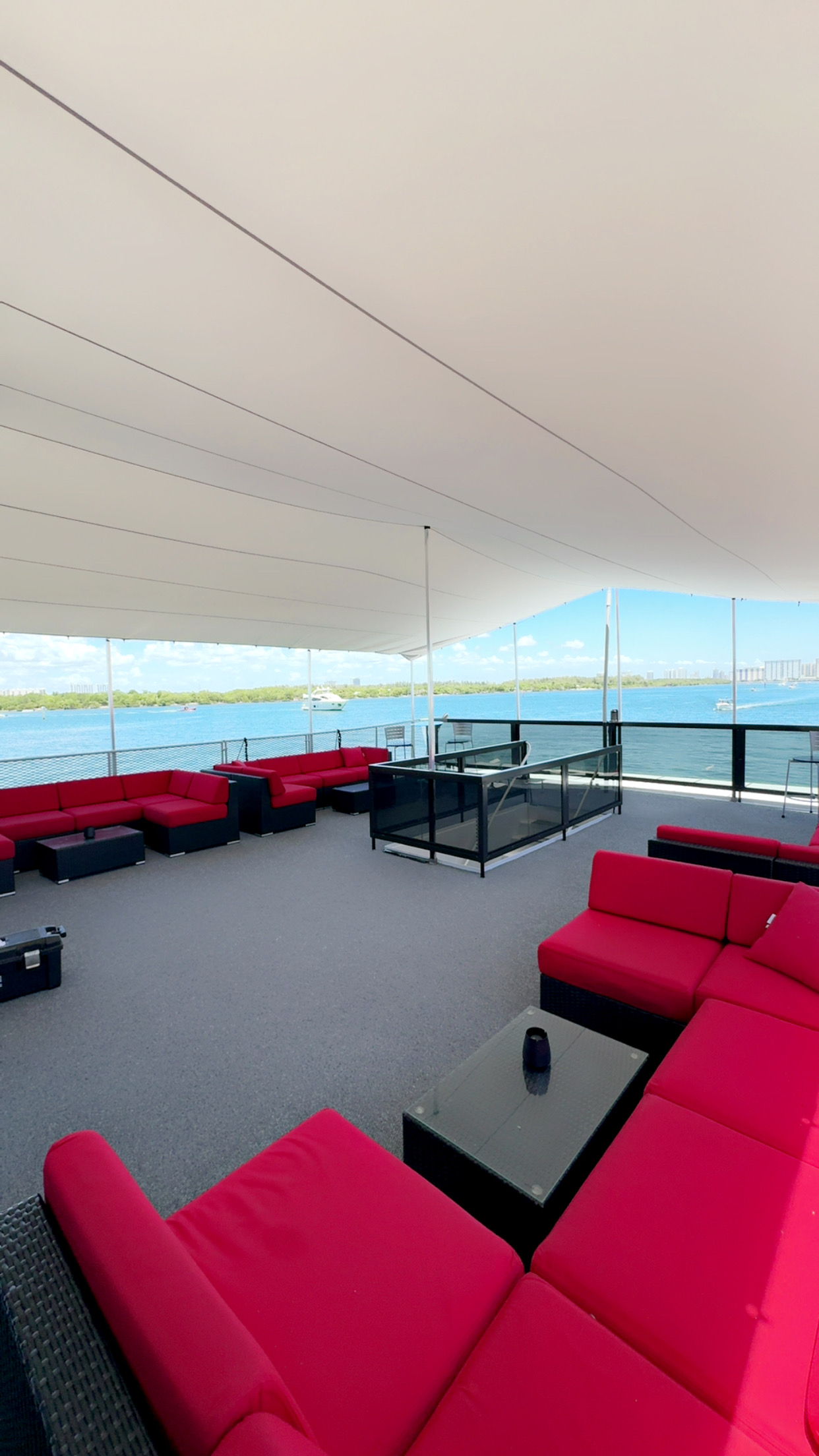 115ft Upus yacht rental Miami - spacious deck area ideal for sunset cruises and bachelorette parties