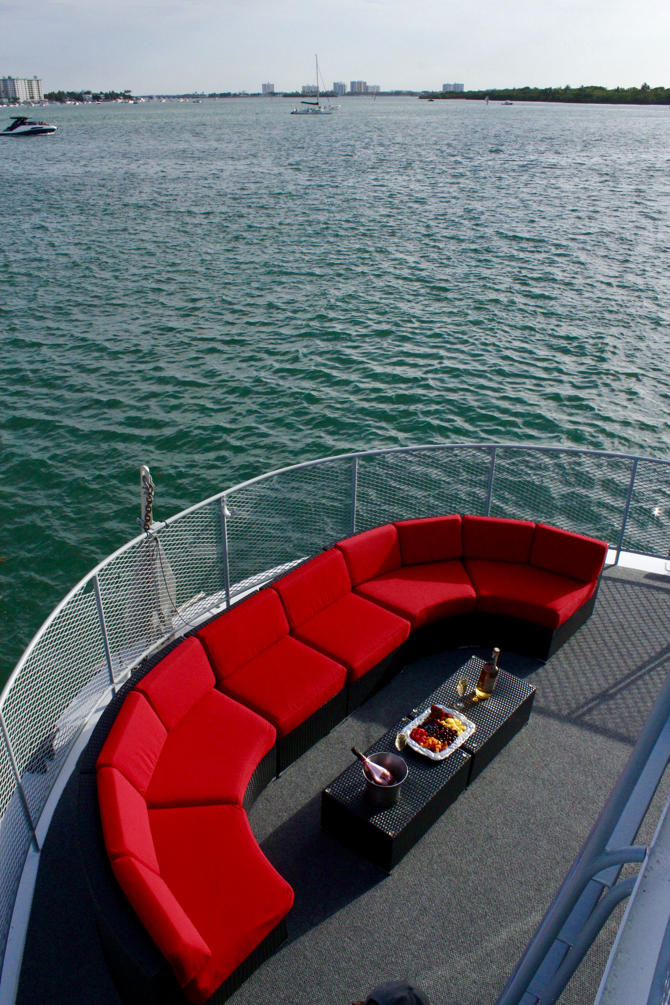 115ft Upus yacht rental Miami - elegant interior salon for corporate events and private gatherings