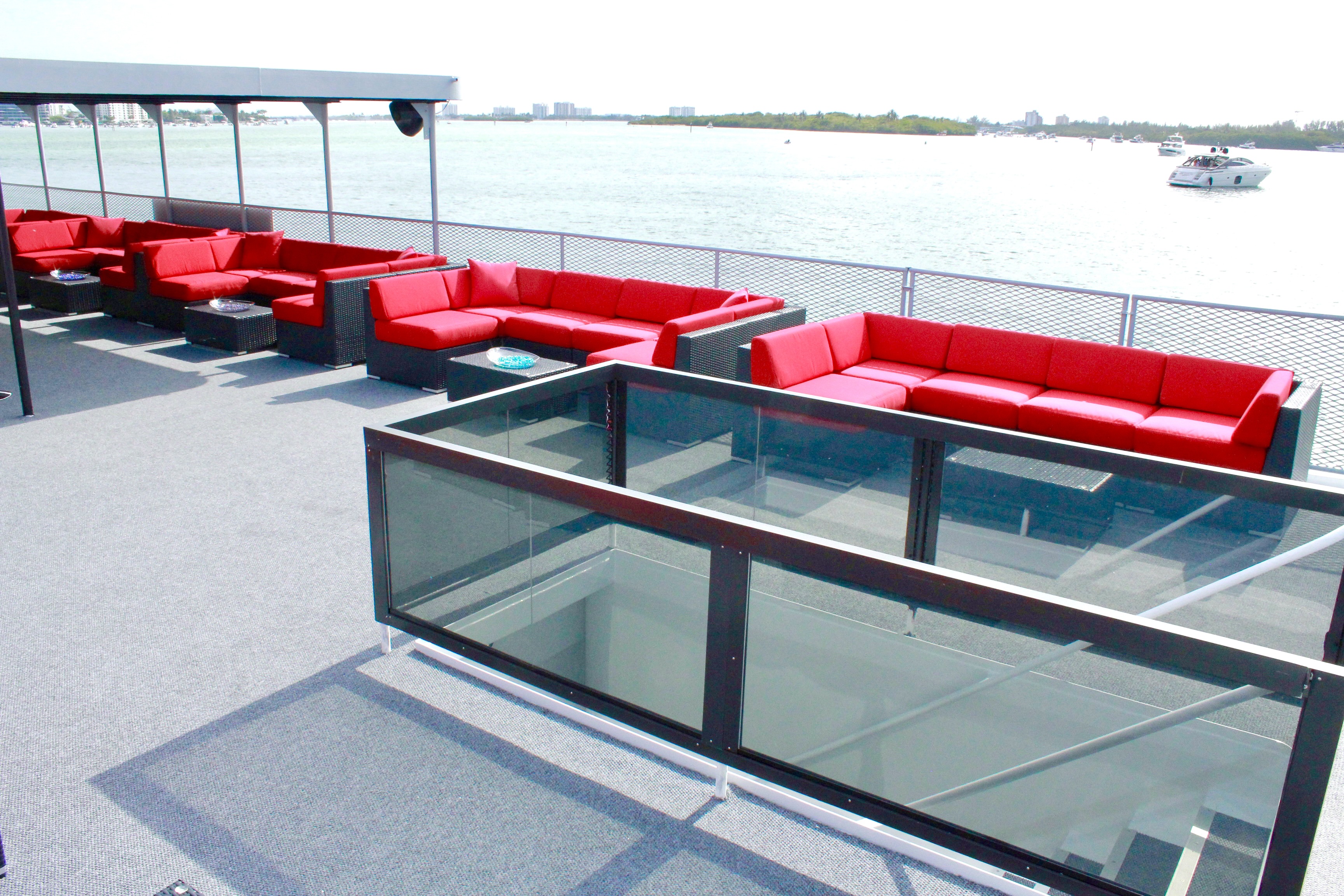 115ft Upus yacht rental Miami - water toys and recreational equipment