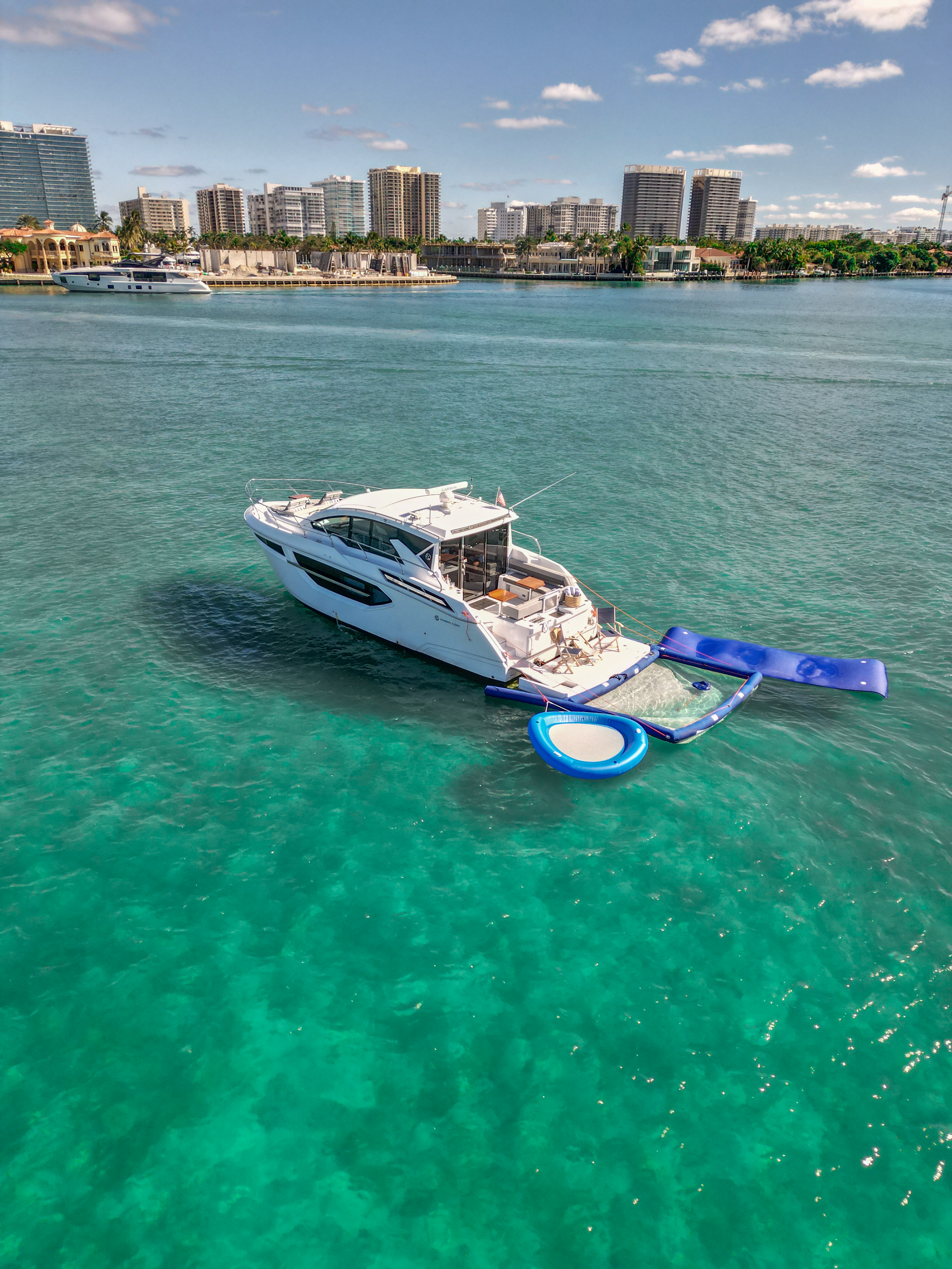 45ft Cantius - Bimini yacht rental Miami - flybridge with panoramic views of Miami skyline