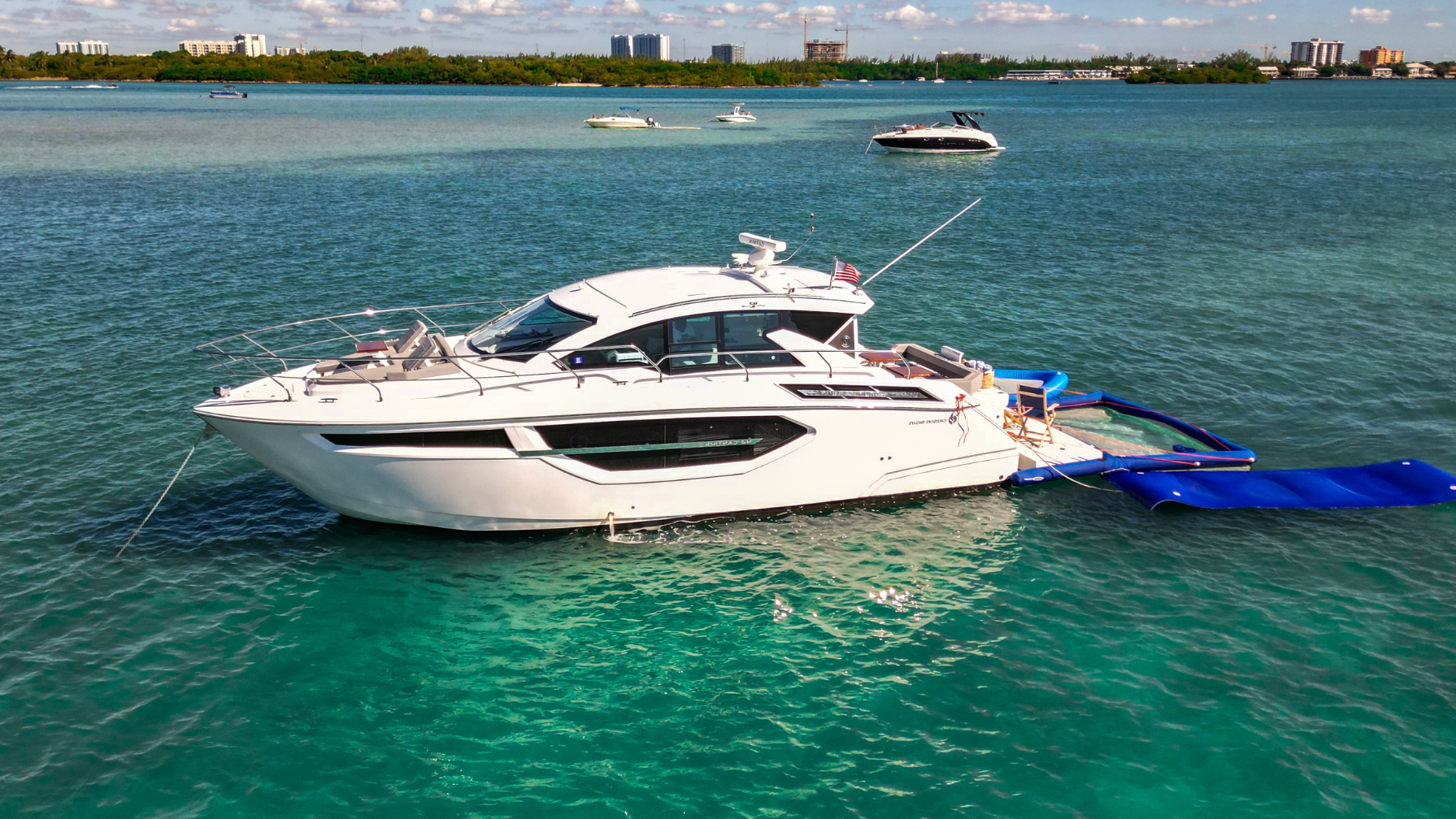 45ft Cantius - Bimini luxury yacht charter Miami - exterior view perfect for parties and celebrations