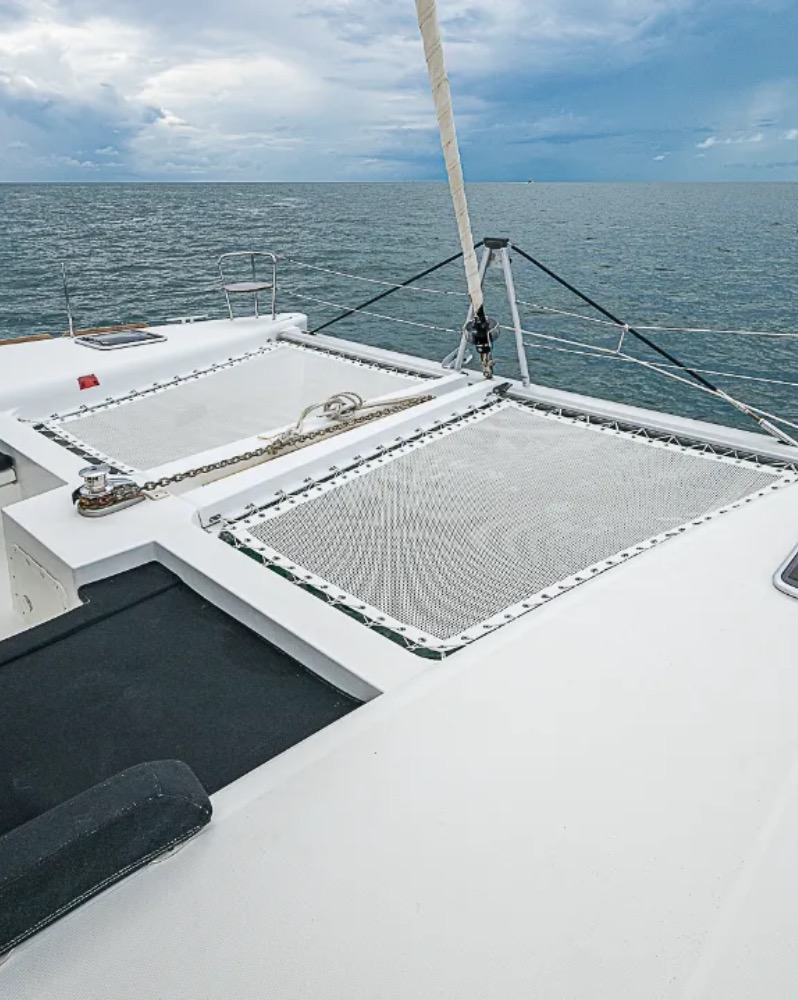 45ft Lagoon 450F (2018) yacht rental Miami - stern swim platform with water access for snorkeling