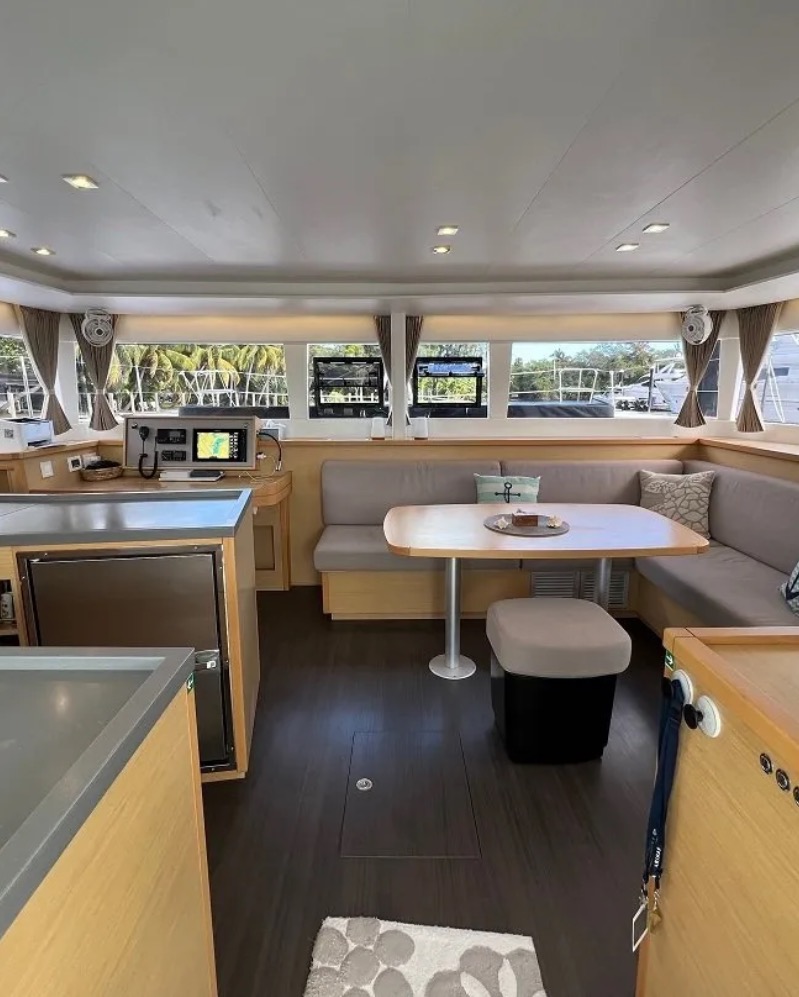 45ft Lagoon 450F (2018) yacht rental Miami - navigation bridge and helm station