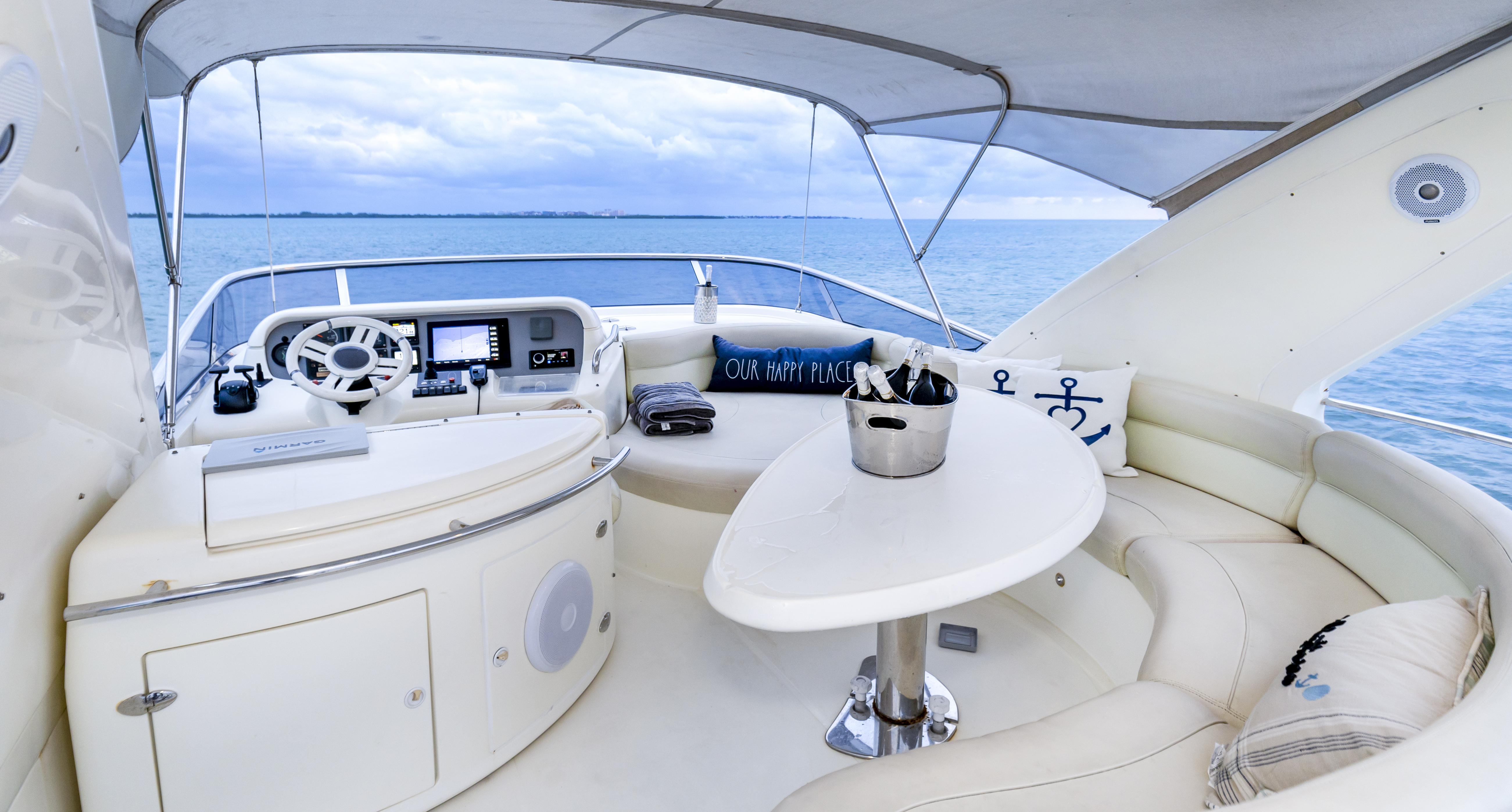 60ft Azimut Ross yacht rental Miami - spacious deck area ideal for sunset cruises and bachelorette parties