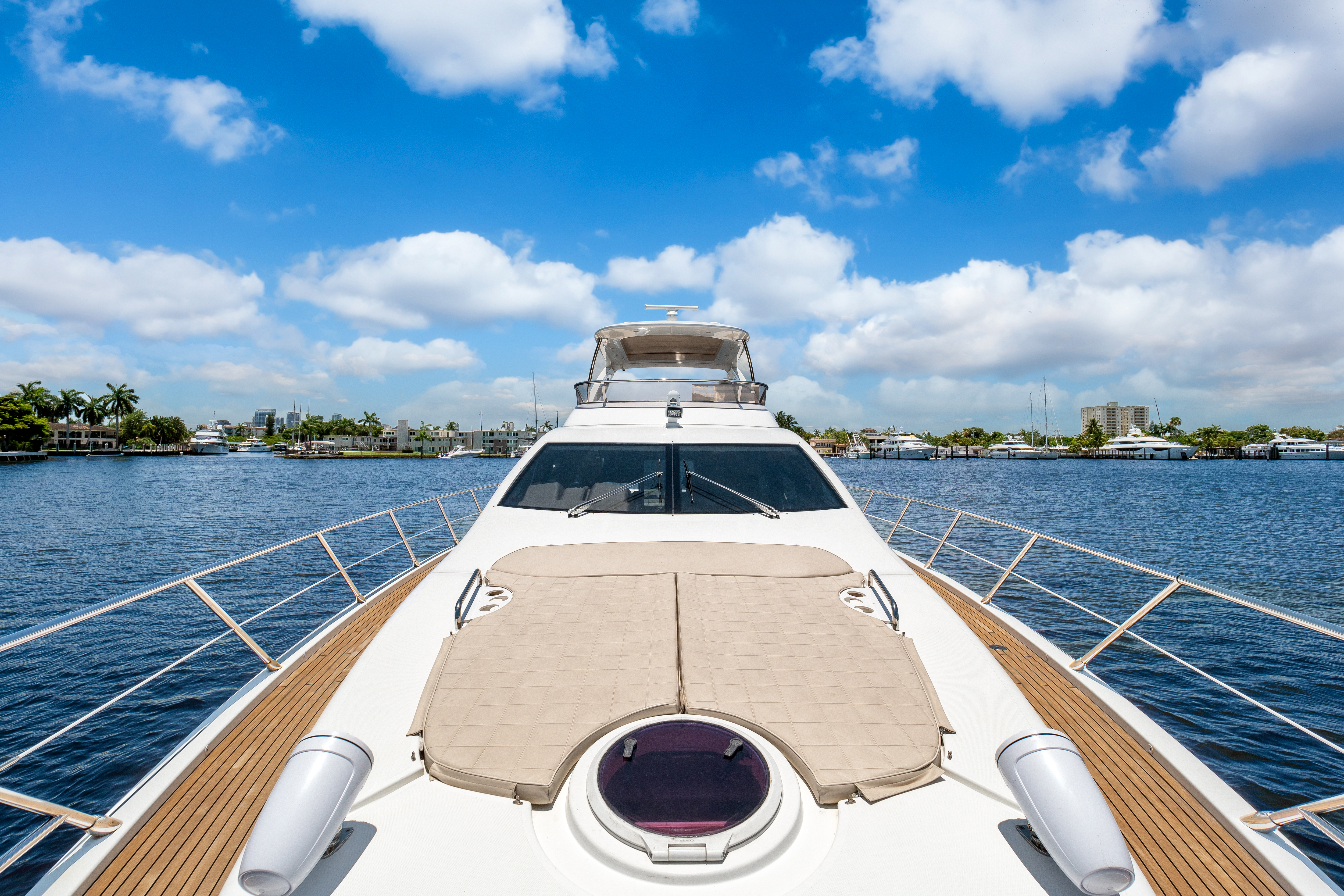 64ft Azimut - FLL yacht rental Miami - water toys and recreational equipment