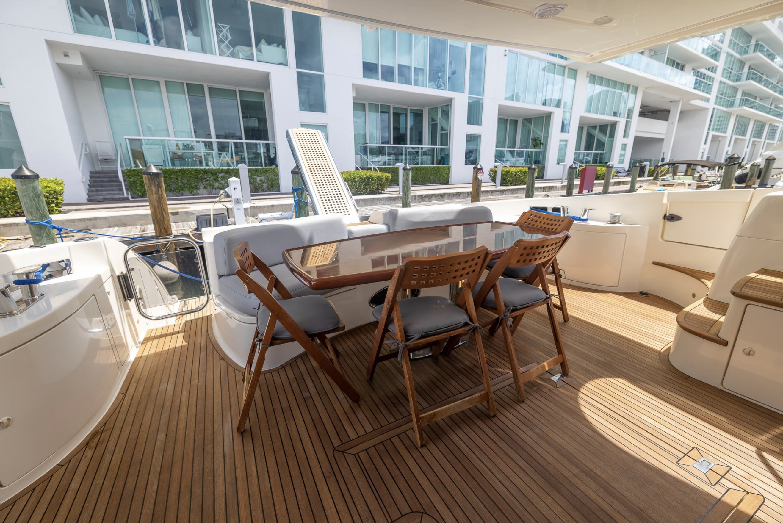 65ft Azimut VC yacht rental Miami - spacious deck area ideal for sunset cruises and bachelorette parties