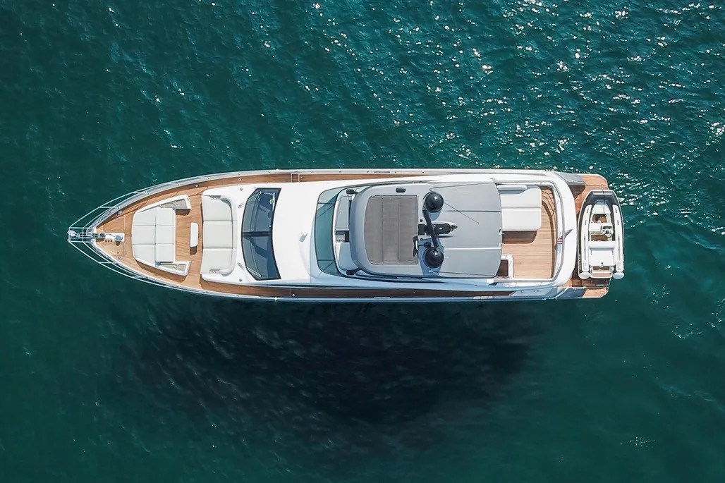 70ft Azimut 68 Fly (2023) yacht rental Miami - stern swim platform with water access for snorkeling