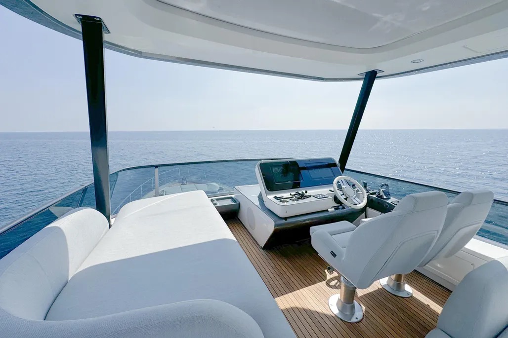 70ft Azimut 68 Fly (2023) yacht rental Miami - navigation bridge and helm station