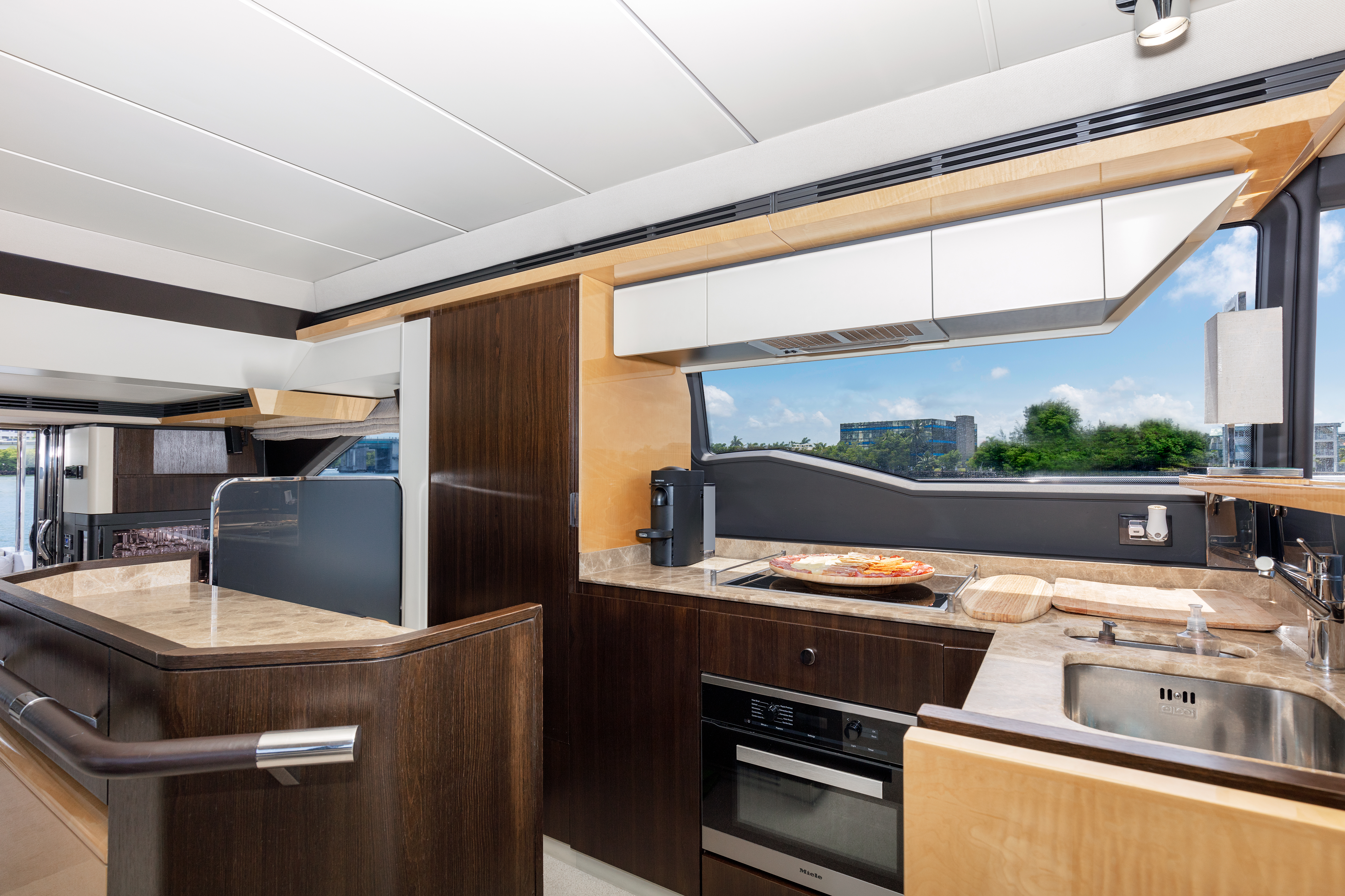 70ft Azimut GB yacht rental Miami - premium amenities and entertainment system
