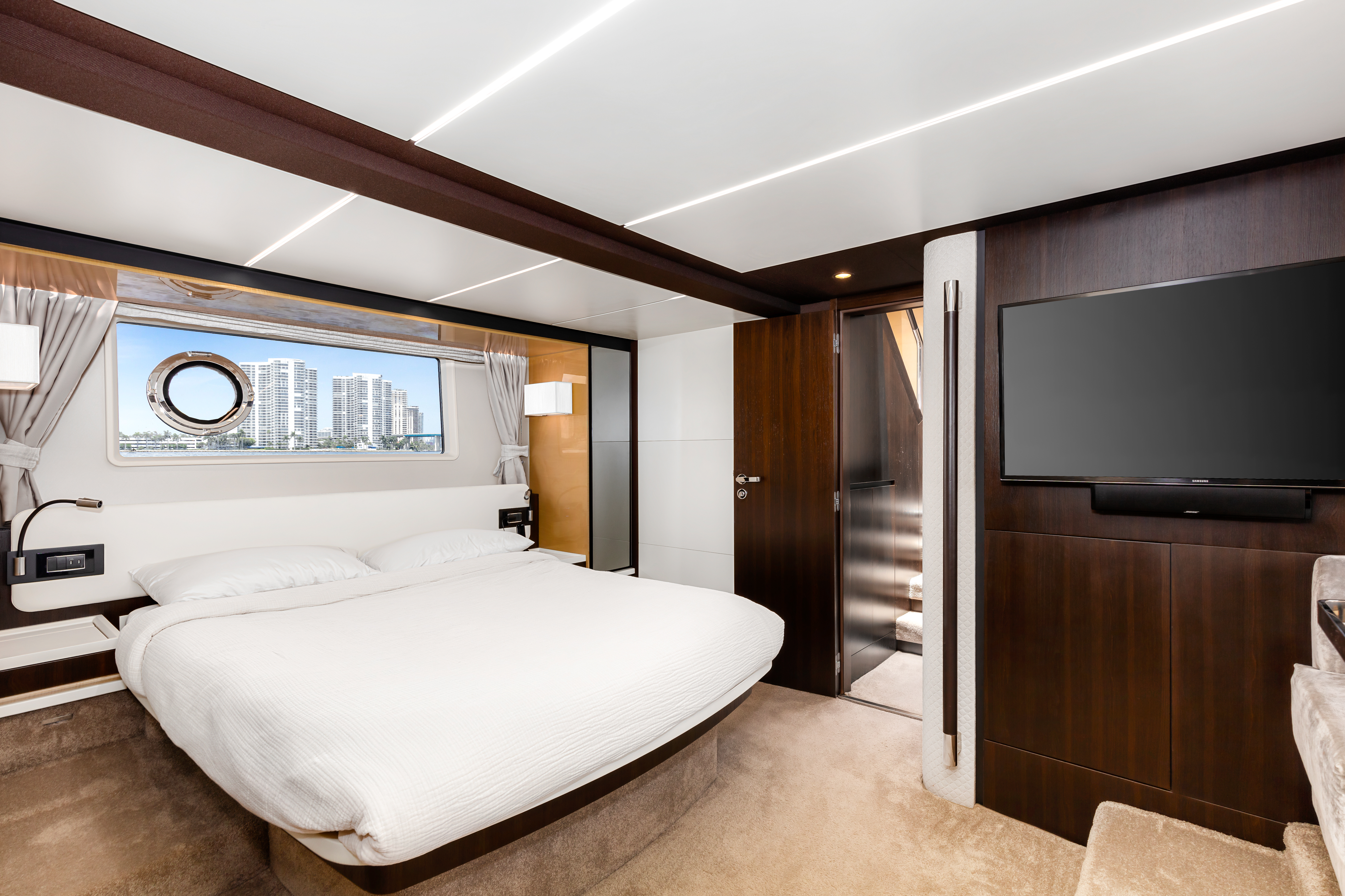 70ft Azimut GB yacht rental Miami - spacious deck area ideal for sunset cruises and bachelorette parties