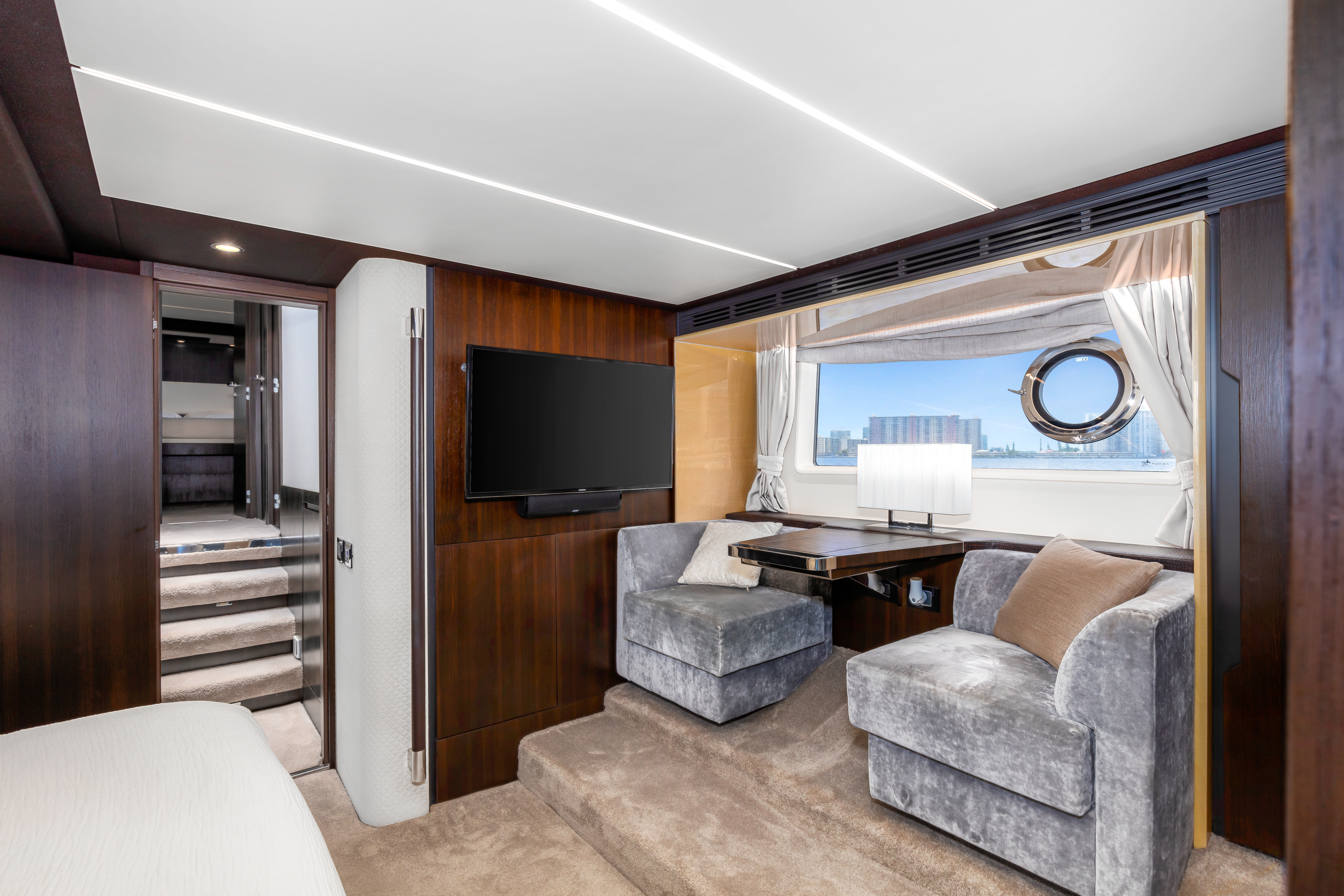 70ft Azimut GB yacht rental Miami - flybridge with panoramic views of Miami skyline
