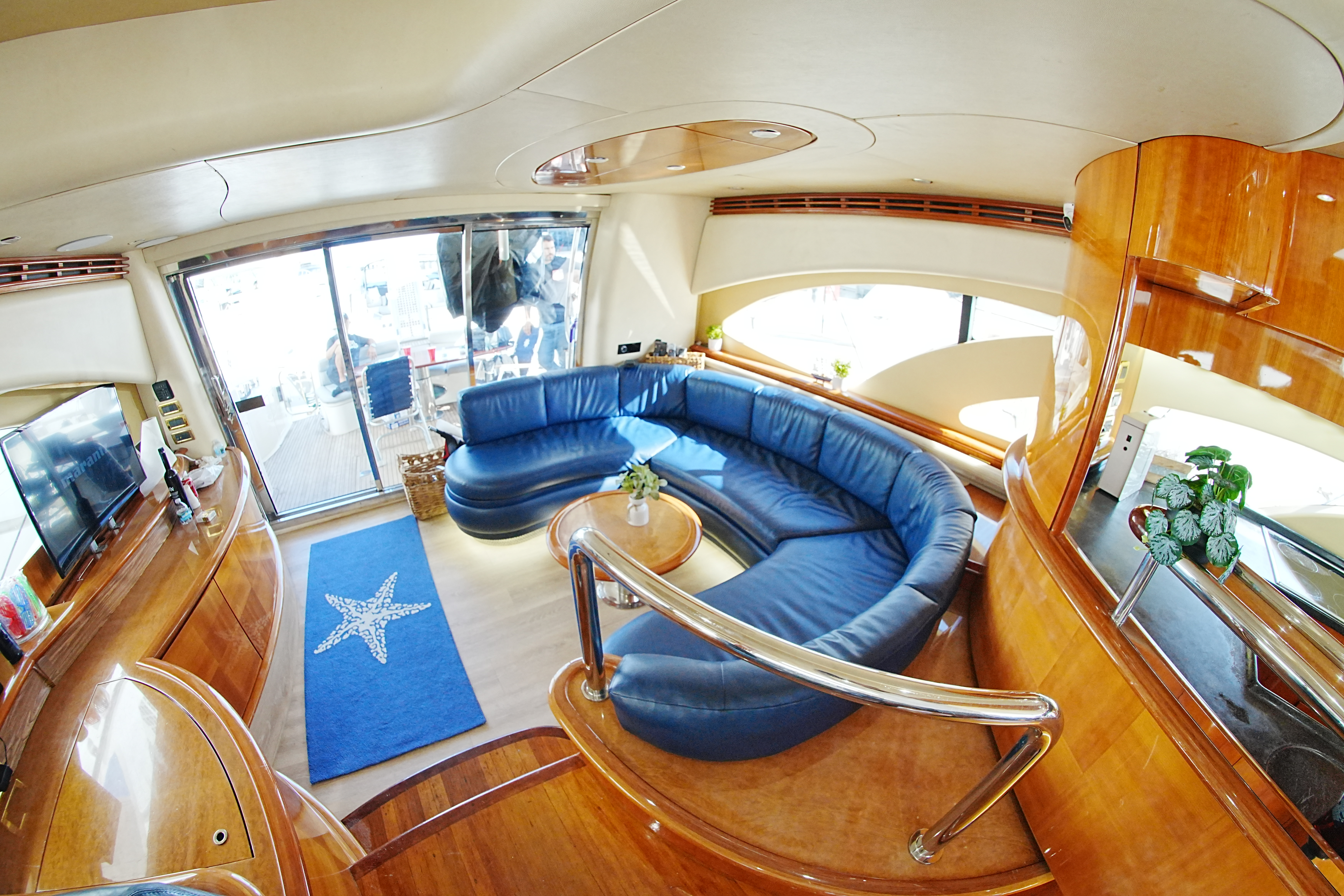 70ft Azimut J yacht rental Miami - premium amenities and entertainment system
