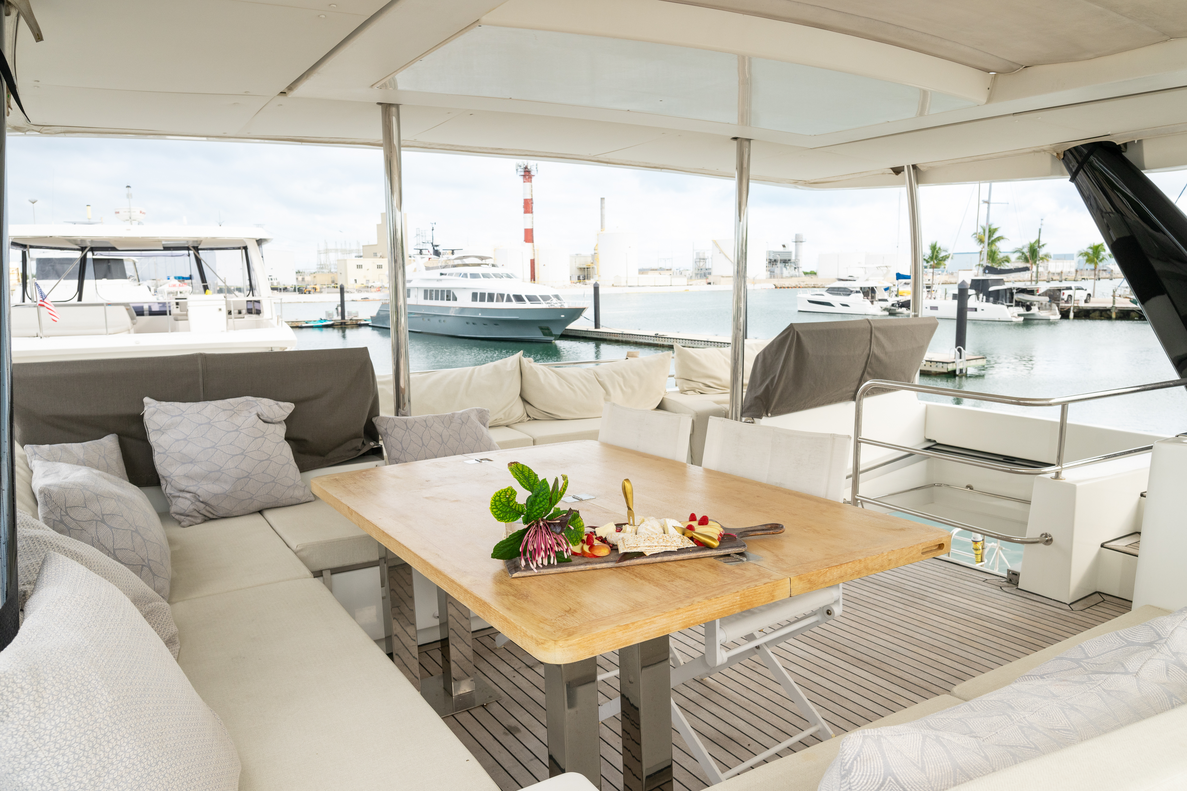 70ft Lagoon (2020) yacht rental Miami - bow seating area perfect for sunbathing and relaxation
