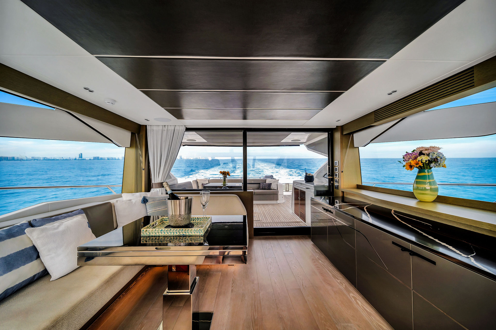 74ft Sunseeker yacht rental Miami - stern swim platform with water access for snorkeling