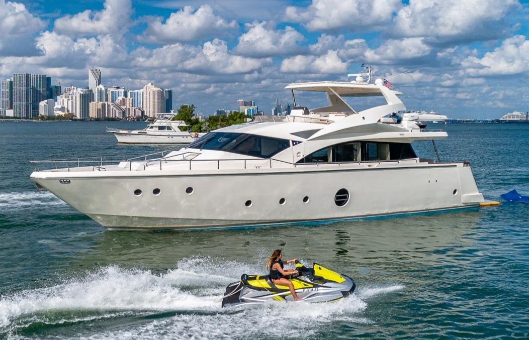 75ft Aicon luxury yacht charter Miami - exterior view perfect for parties and celebrations