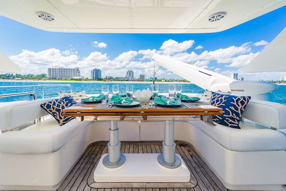 75ft Aicon yacht rental Miami - premium amenities and entertainment system