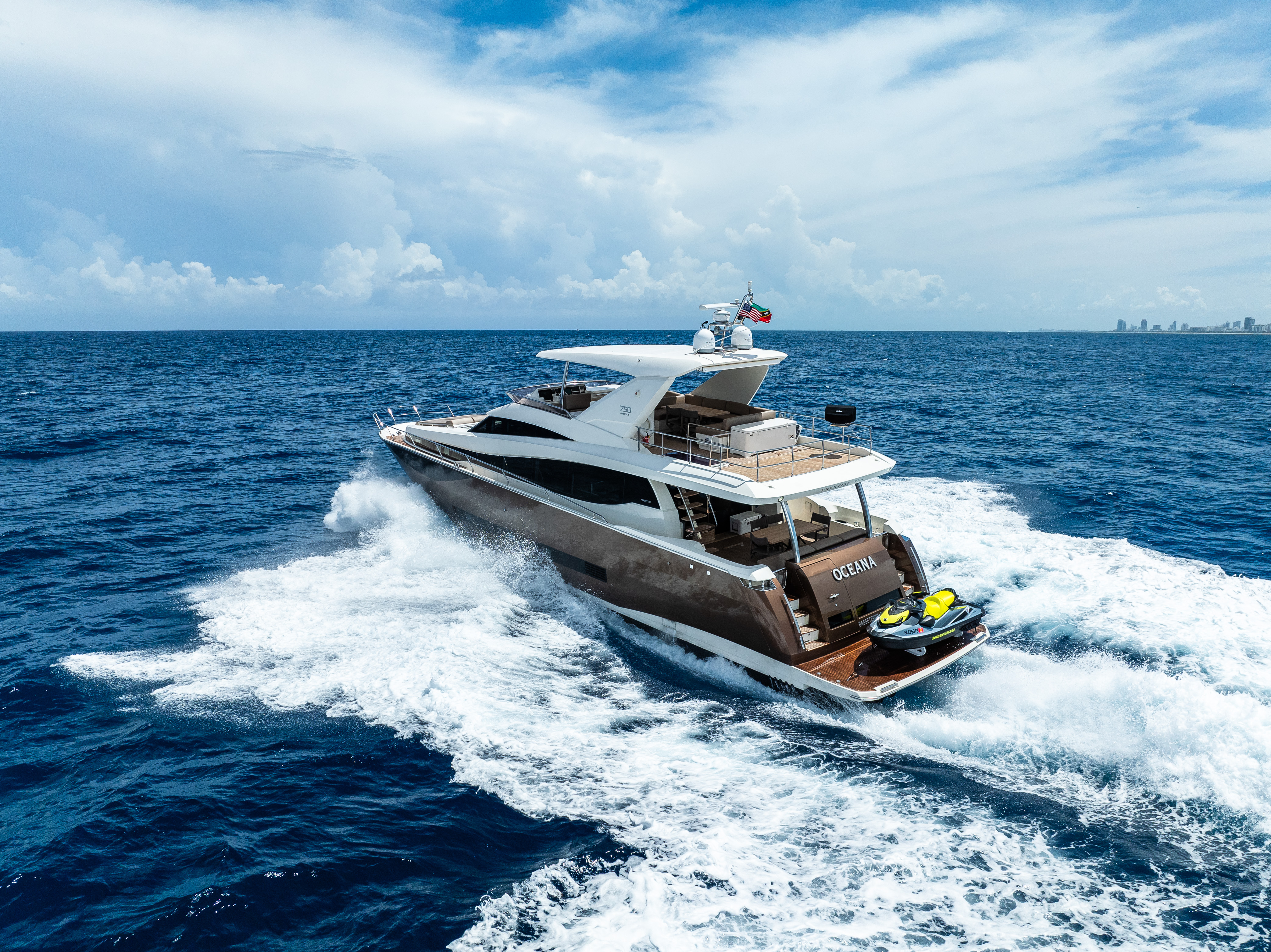 75ft Prestige yacht rental Miami - elegant interior salon for corporate events and private gatherings
