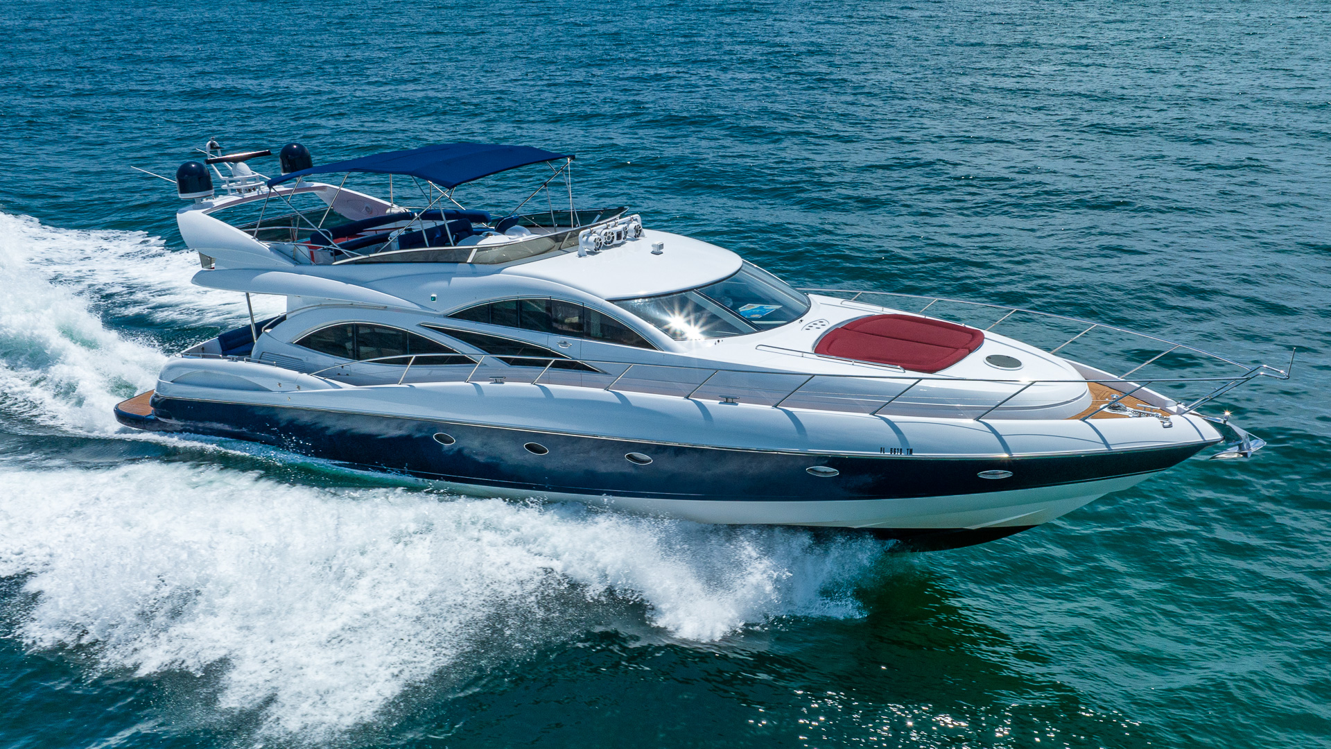 80ft Sunseeker yacht rental Miami - navigation bridge and helm station