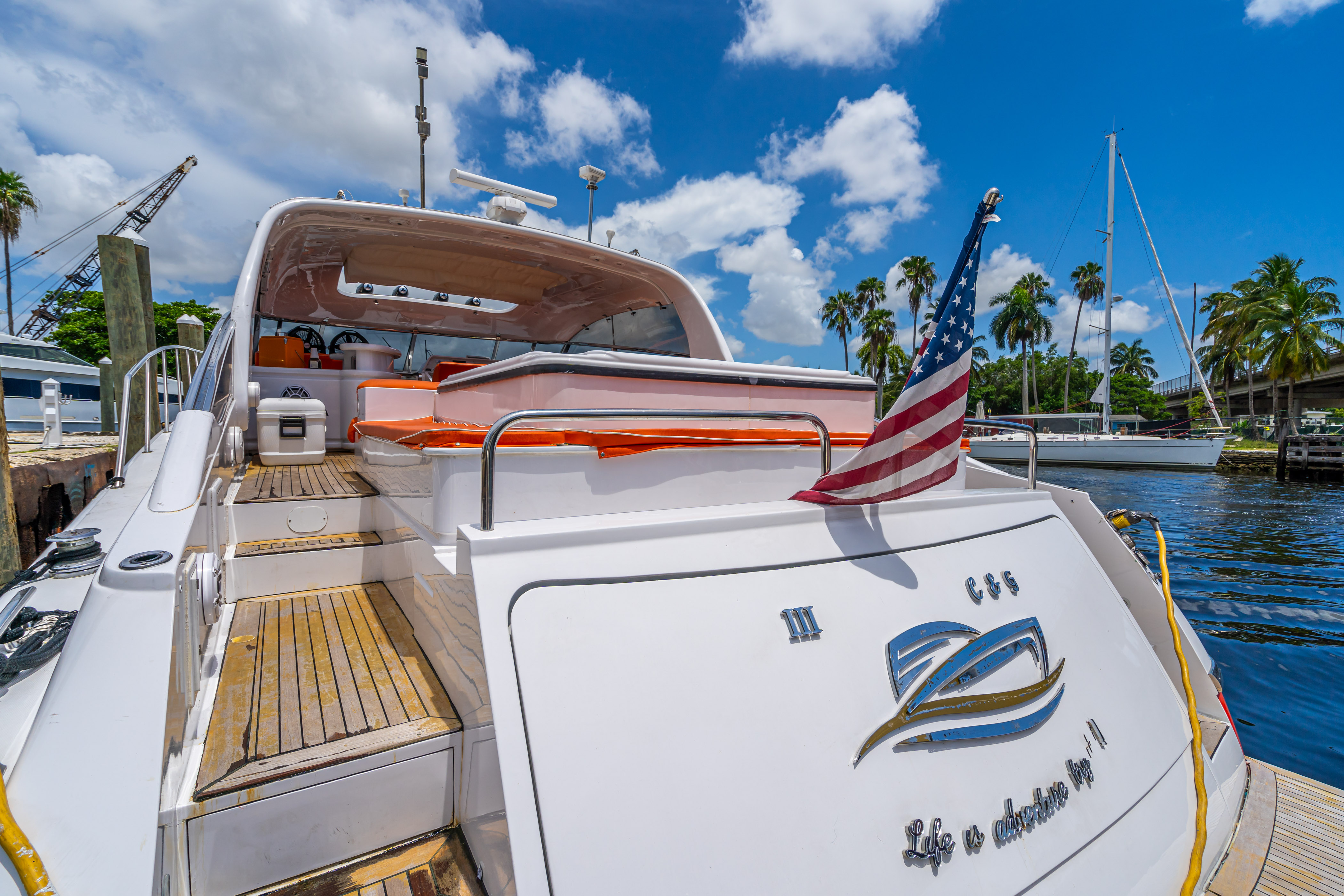 85ft Baia Panther yacht rental Miami - stern swim platform with water access for snorkeling