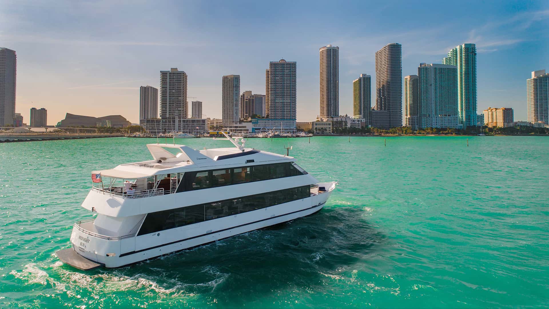 100ft Midsun yacht rental Miami - spacious deck area ideal for sunset cruises and bachelorette parties