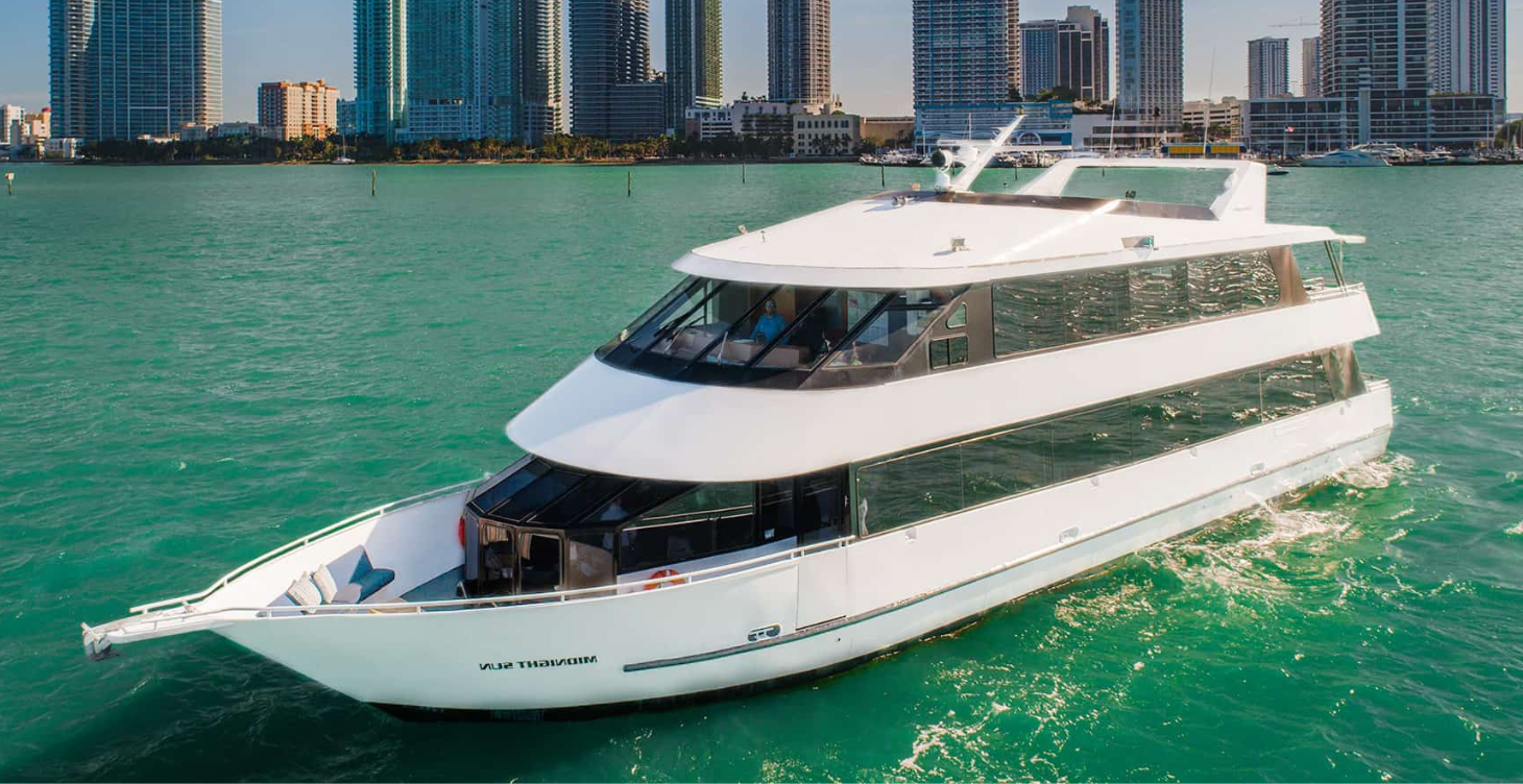100ft Midsun luxury yacht charter Miami - exterior view perfect for parties and celebrations
