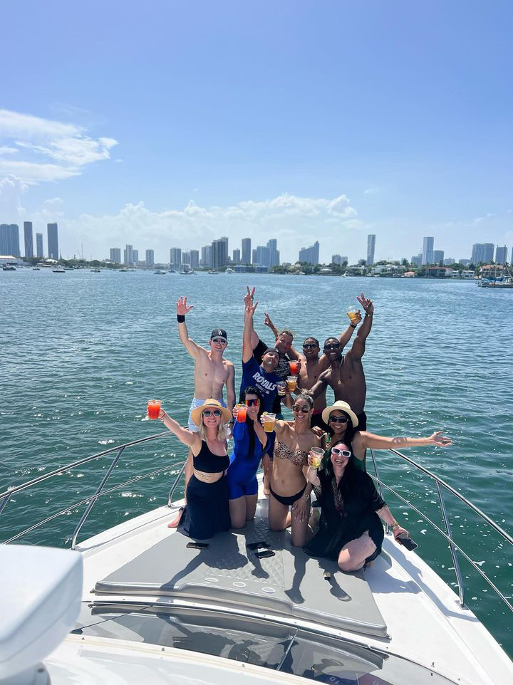 50ft Cruiser Sport Fly yacht rental Miami - premium amenities and entertainment system