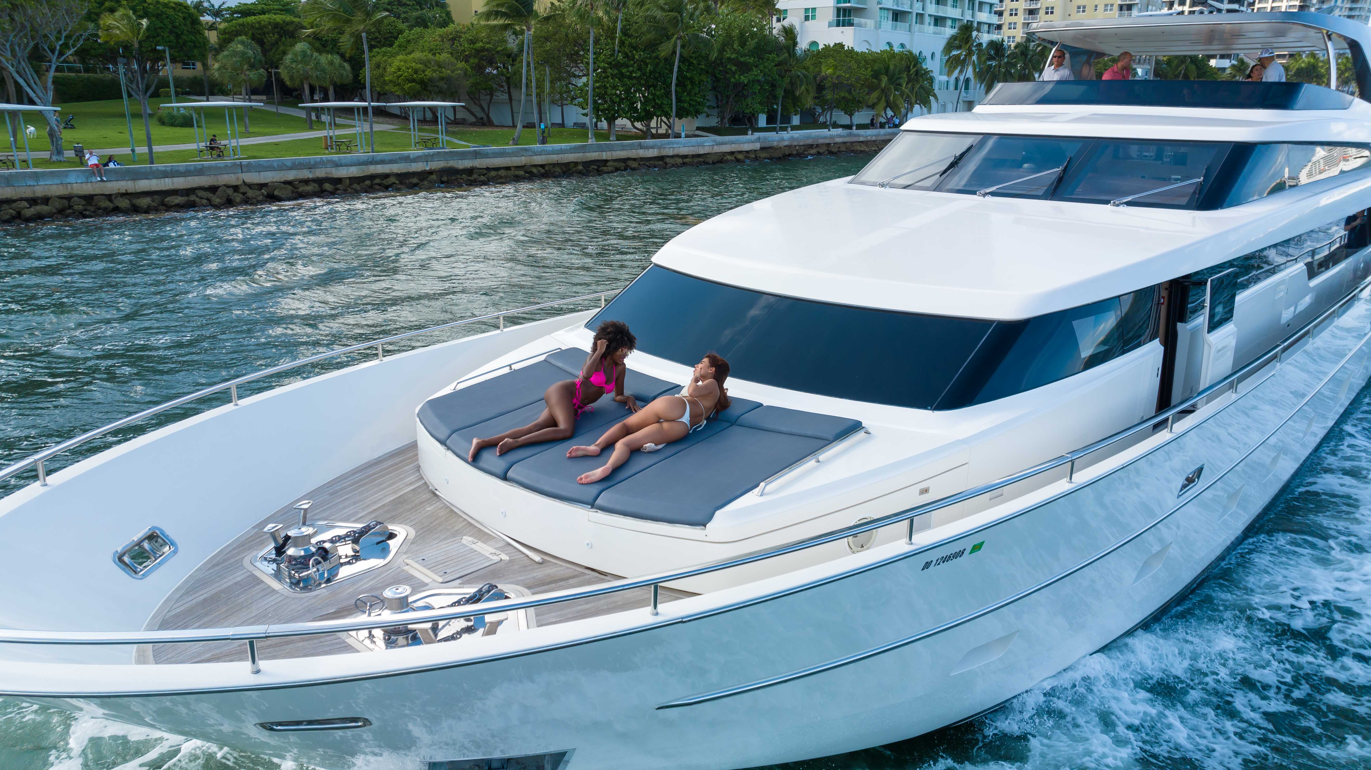 97ft San Lorenzo yacht rental Miami - bow seating area perfect for sunbathing and relaxation