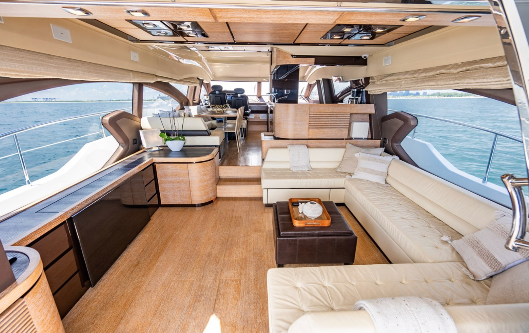 70ft Azimut DLT yacht rental Miami - premium amenities and entertainment system