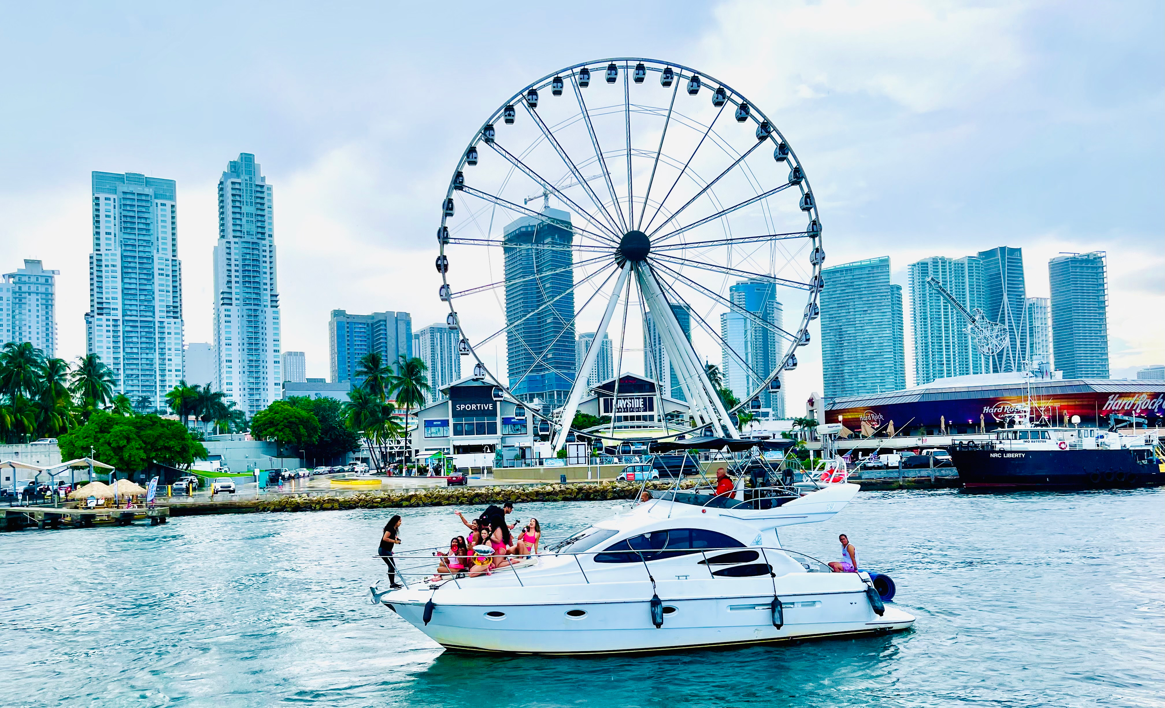 45ft Azimut D yacht rental Miami - water toys and recreational equipment
