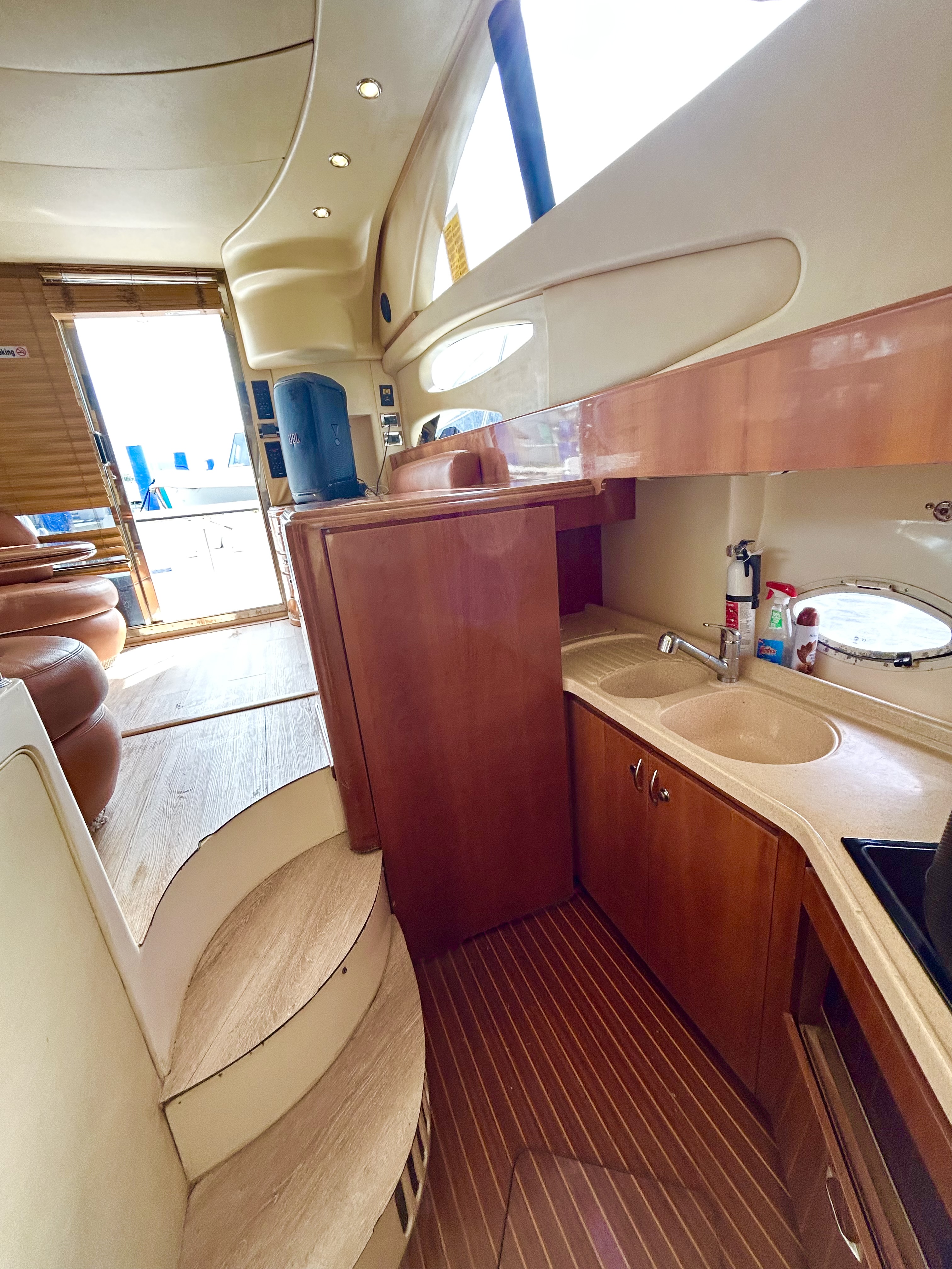 45ft Azimut D yacht rental Miami - bow seating area perfect for sunbathing and relaxation
