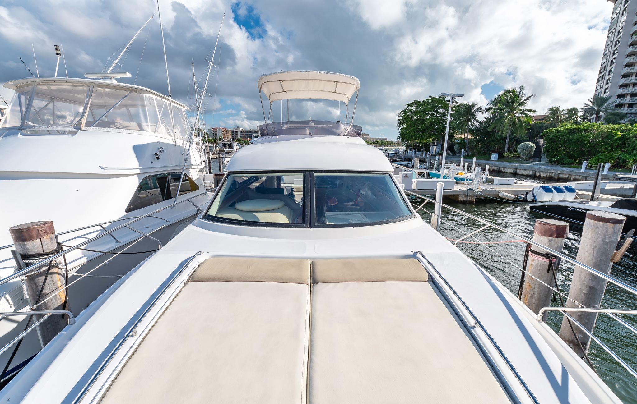 57ft Azimut R yacht rental Miami - water toys and recreational equipment