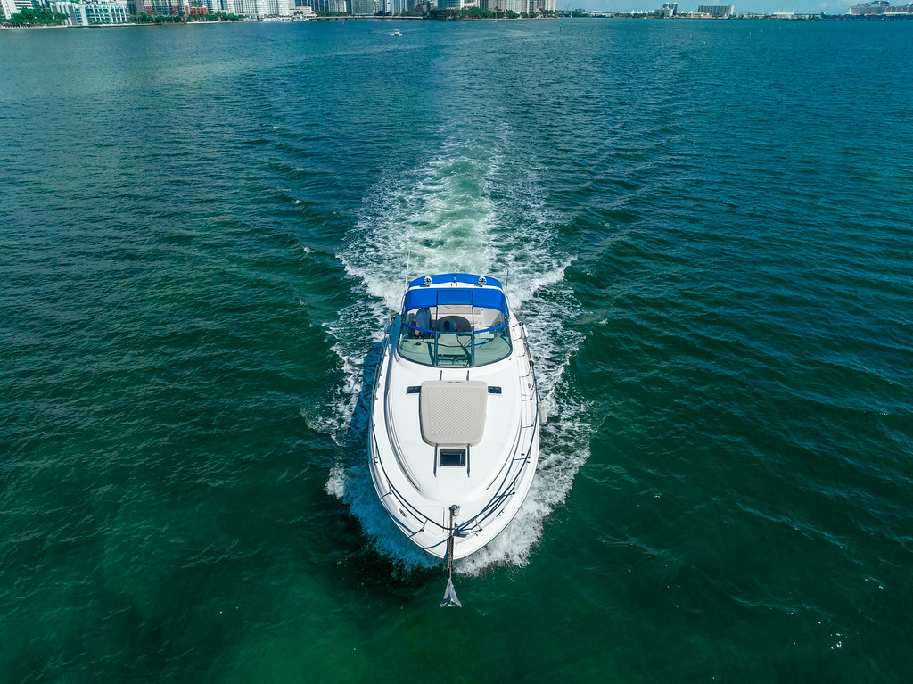 45’ SUNDANCER “BLUE” yacht rental Miami - elegant interior salon for corporate events and private gatherings