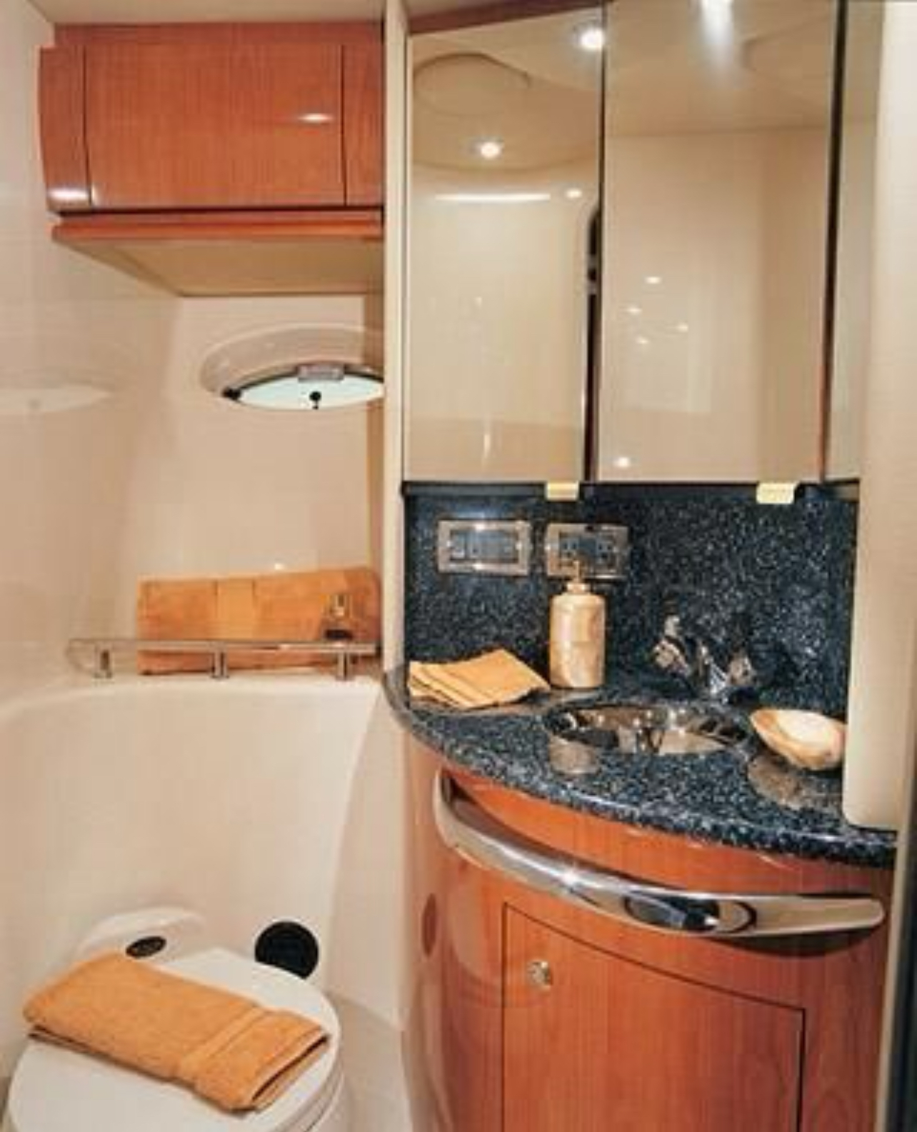 50ft Sundancer yacht rental Miami - premium amenities and entertainment system