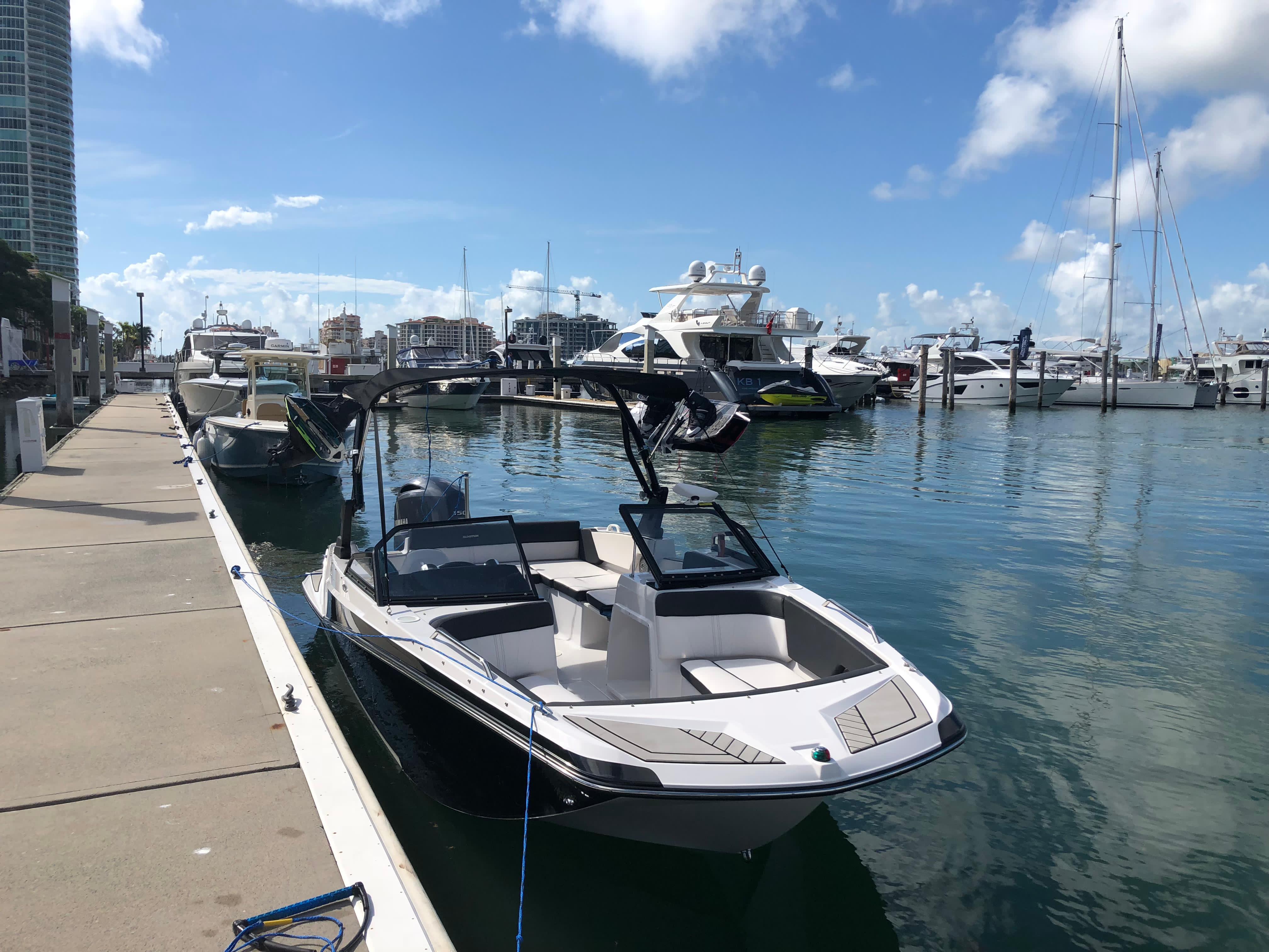 24ft Glastron Haulover Sandbar yacht rental Miami - elegant interior salon for corporate events and private gatherings