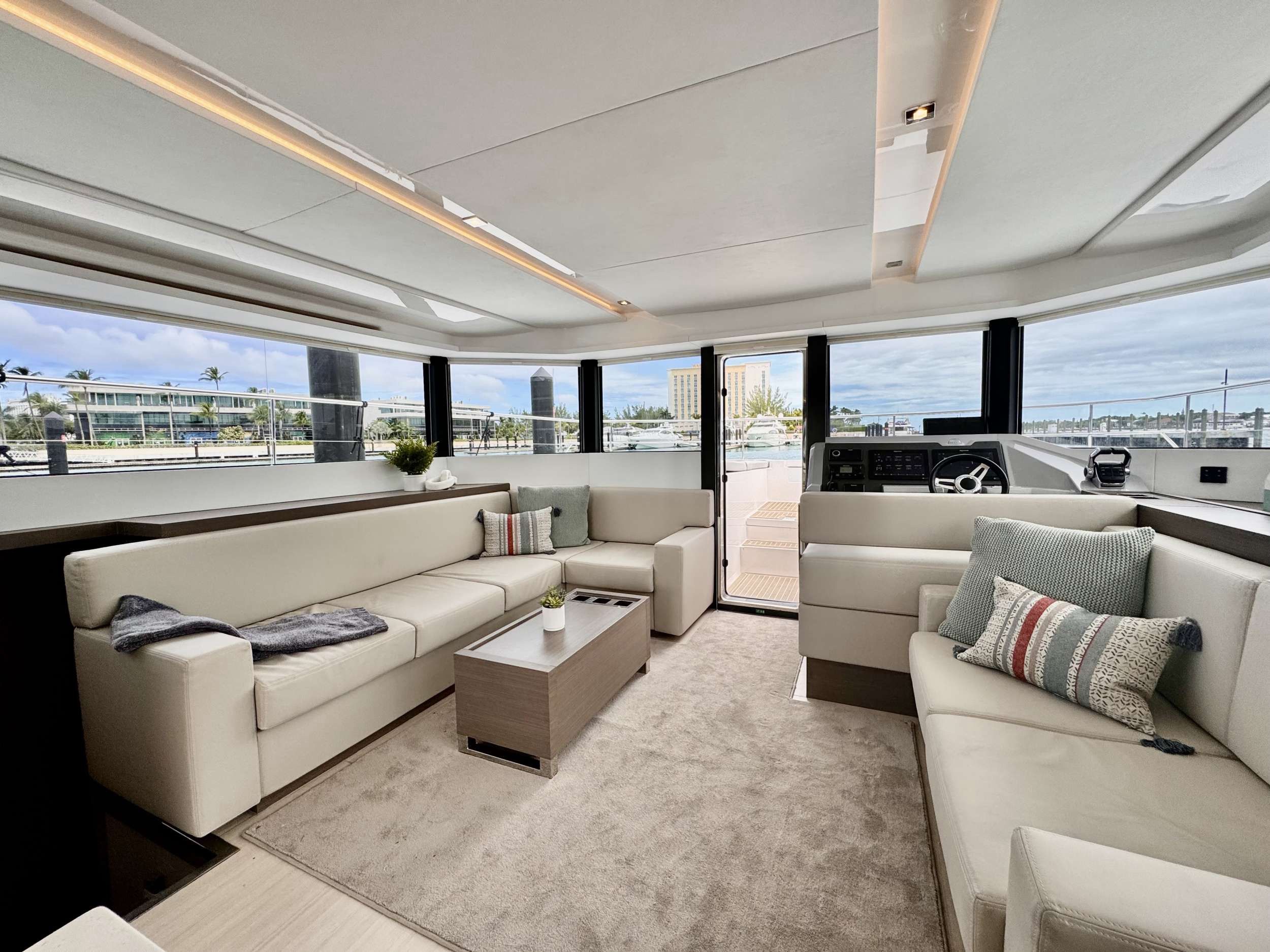 53ft Leopard (2023) yacht rental Miami - bow seating area perfect for sunbathing and relaxation