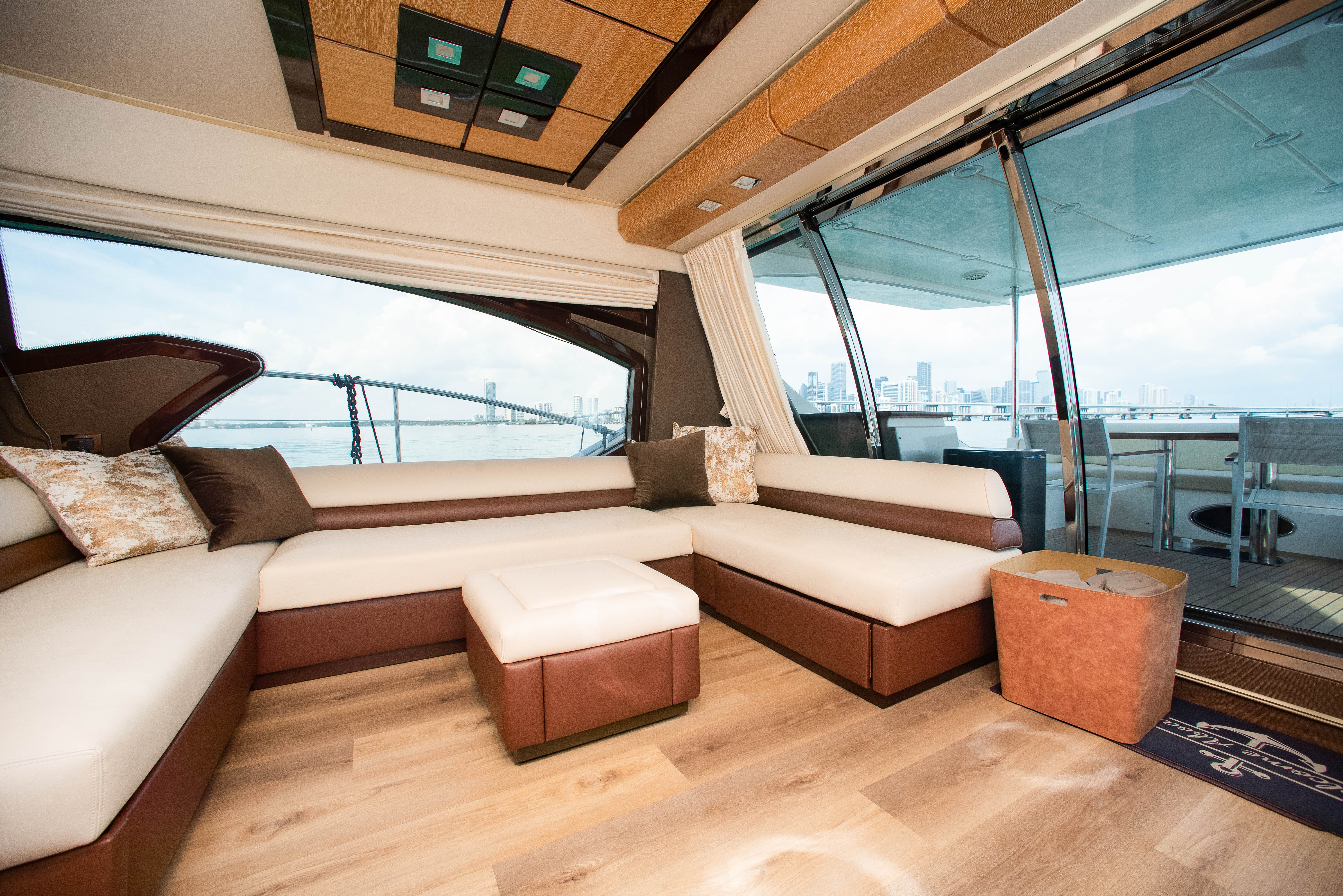 70ft Azimut F (2025R) yacht rental Miami - flybridge with panoramic views of Miami skyline
