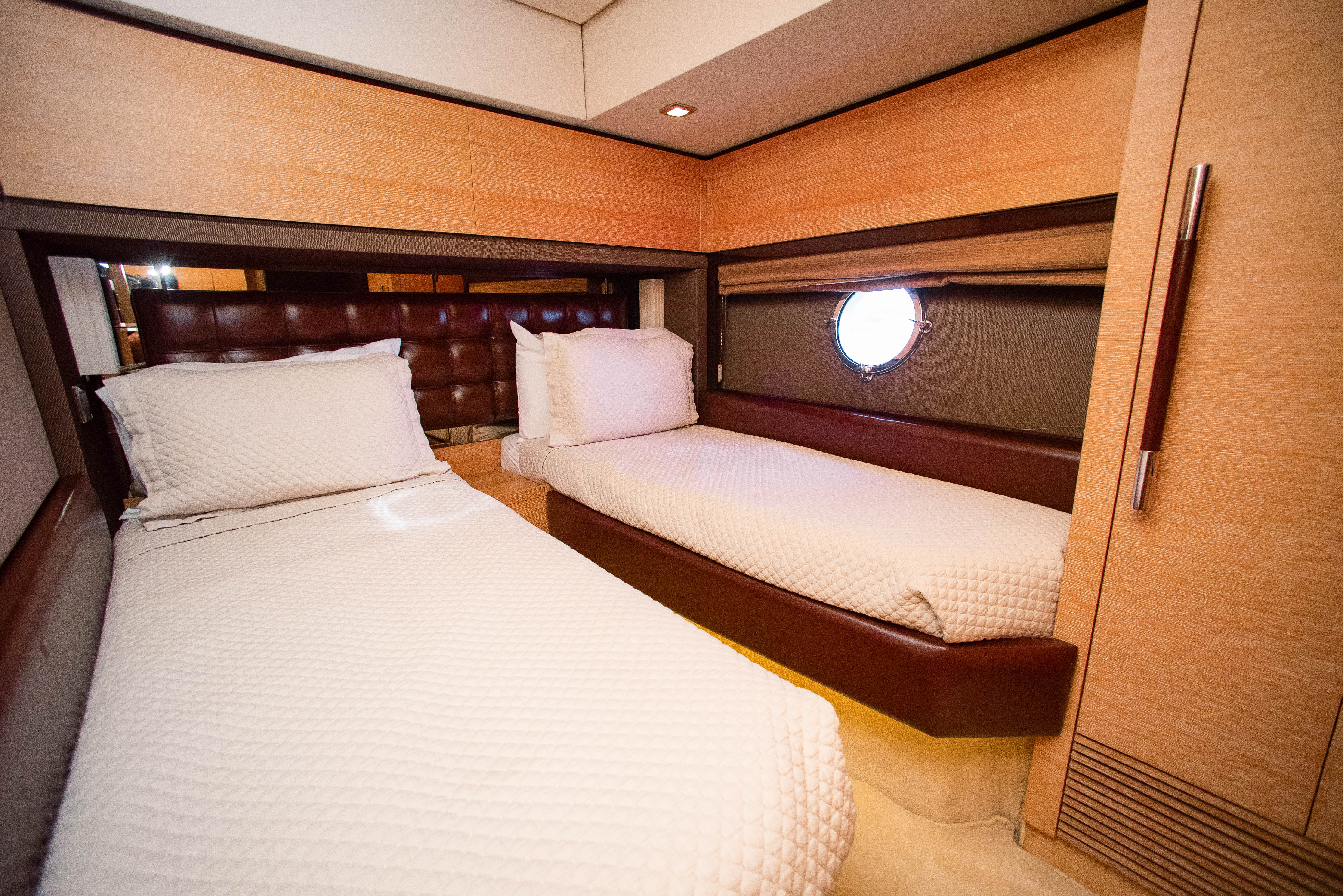 70ft Azimut F (2025R) yacht rental Miami - navigation bridge and helm station