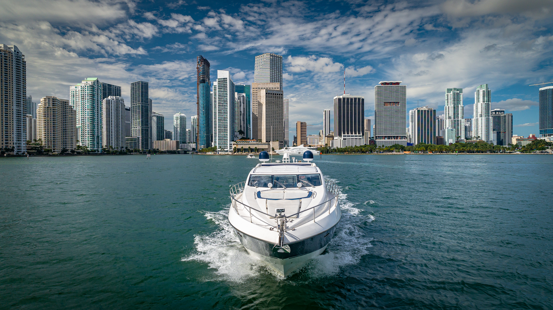 75ft Sunseeker Aquah yacht rental Miami - comfortable lounge area for group celebrations