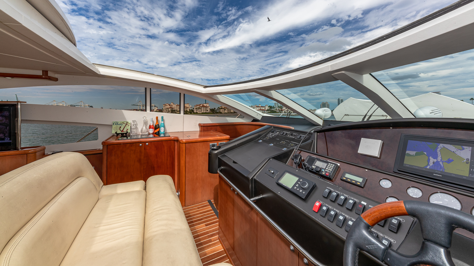 75ft Sunseeker Aquah yacht rental Miami - premium amenities and entertainment system