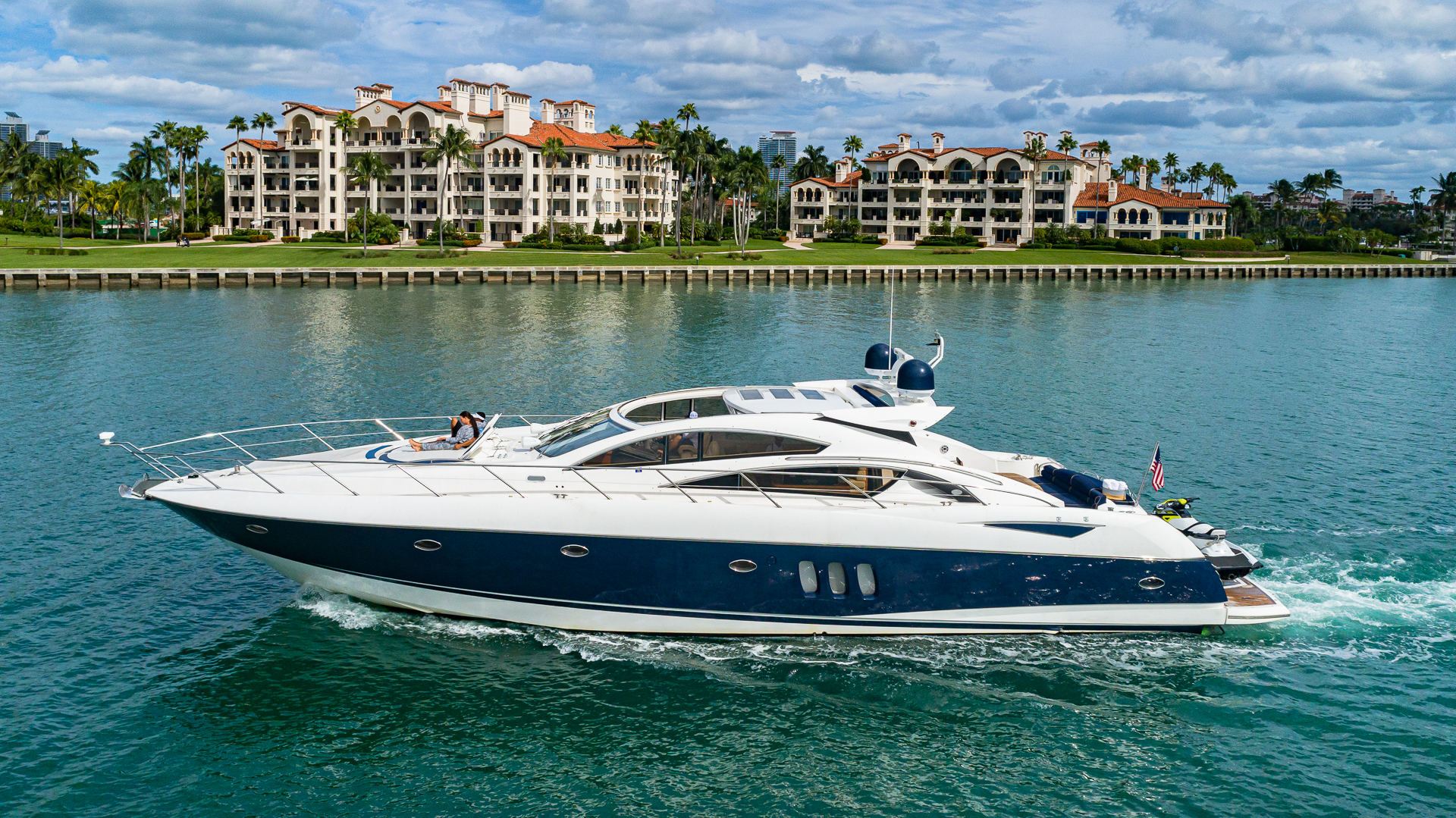 75ft Sunseeker Aquah yacht rental Miami - elegant interior salon for corporate events and private gatherings