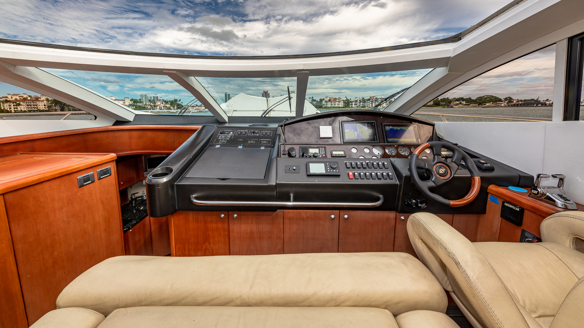 75ft Sunseeker Aquah yacht rental Miami - comfortable lounge area for group celebrations