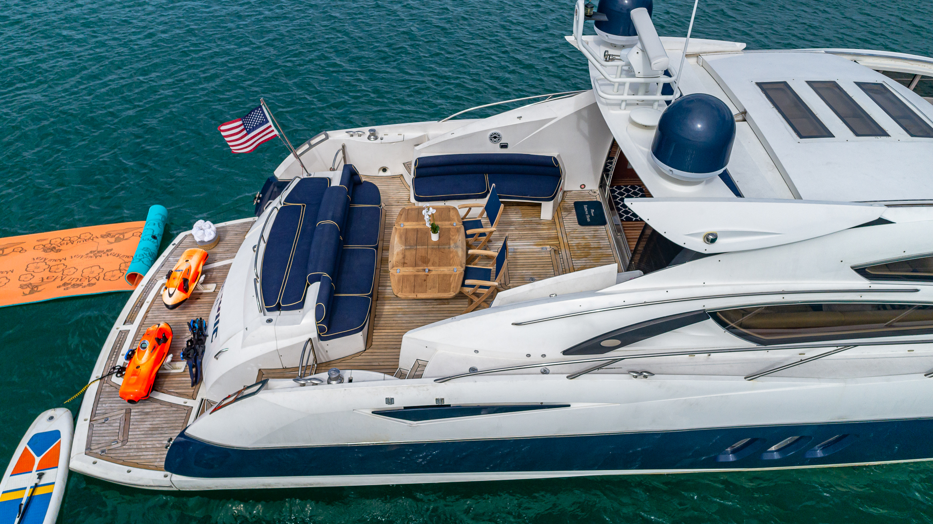 75ft Sunseeker Aquah yacht rental Miami - bow seating area perfect for sunbathing and relaxation