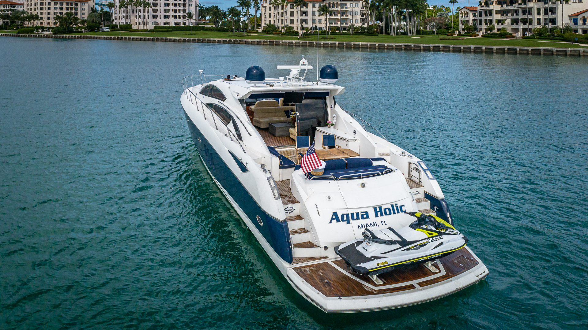 75ft Sunseeker Aquah yacht rental Miami - bow seating area perfect for sunbathing and relaxation