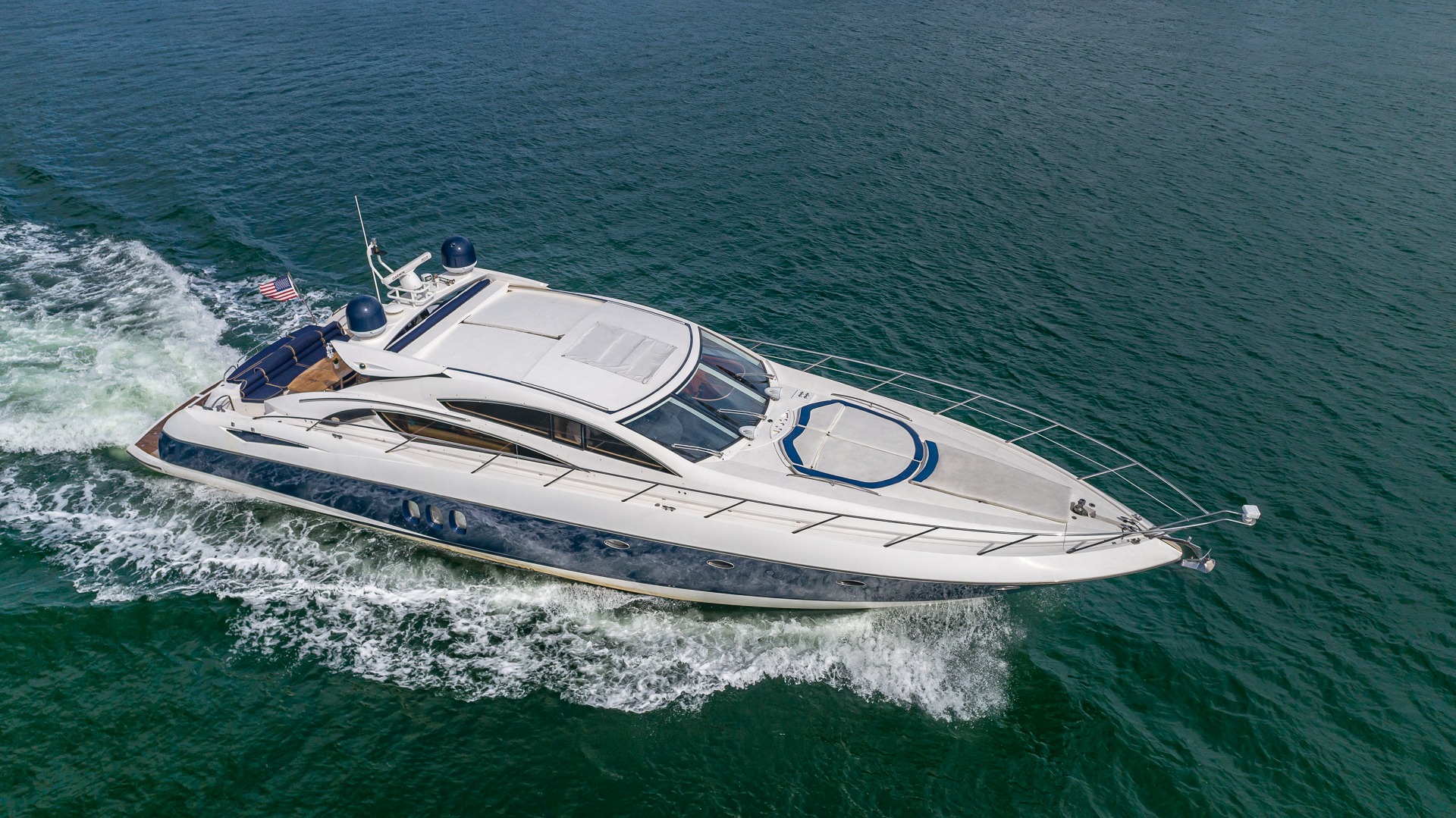 75ft Sunseeker Aquah yacht rental Miami - flybridge with panoramic views of Miami skyline